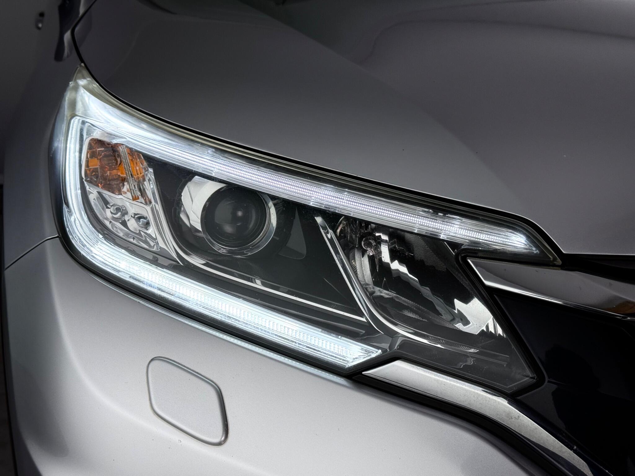 Honda CR-V view 4