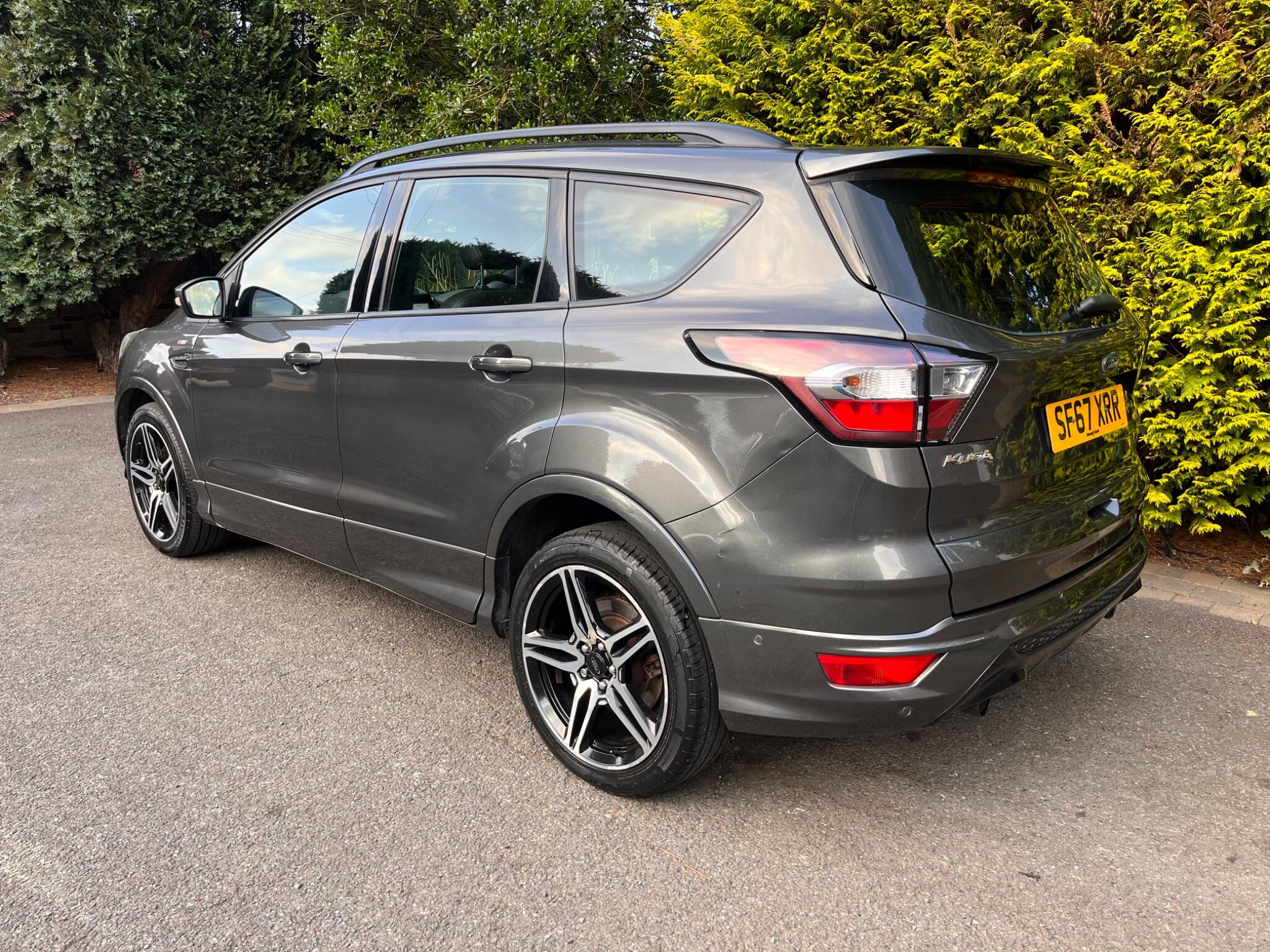 Ford Kuga view 11