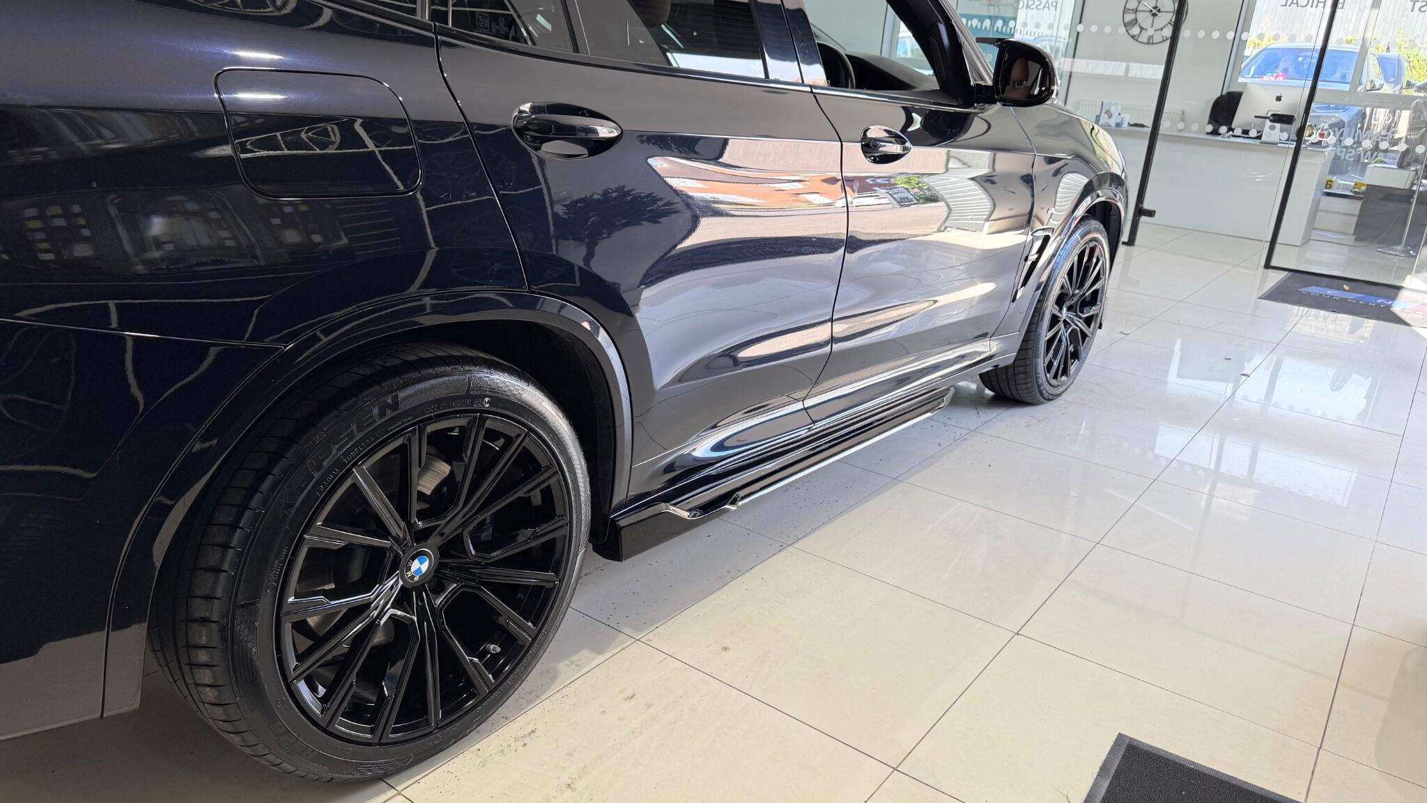 BMW X3 view 19