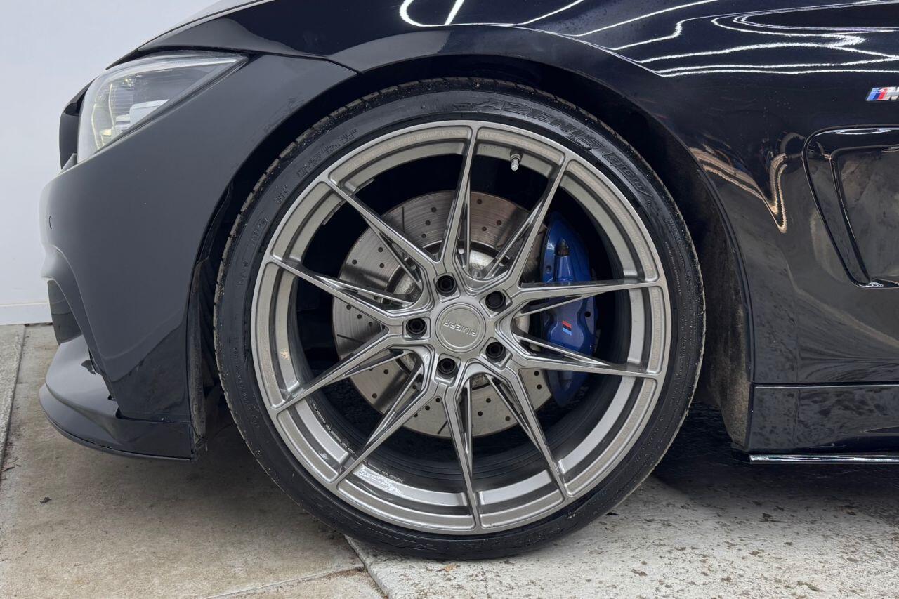 BMW 4 Series view 44