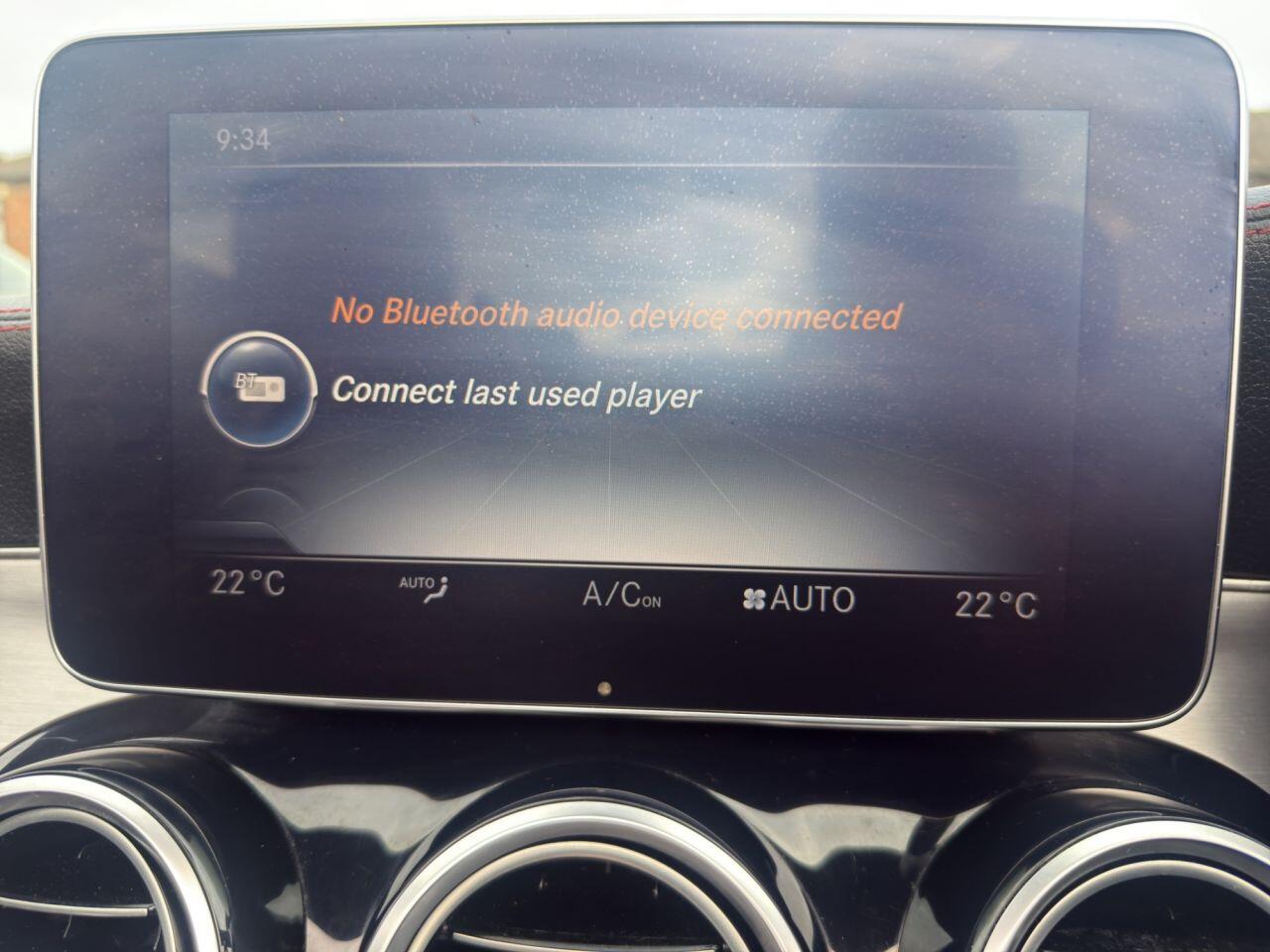 Mercedes-Benz C Class view 35