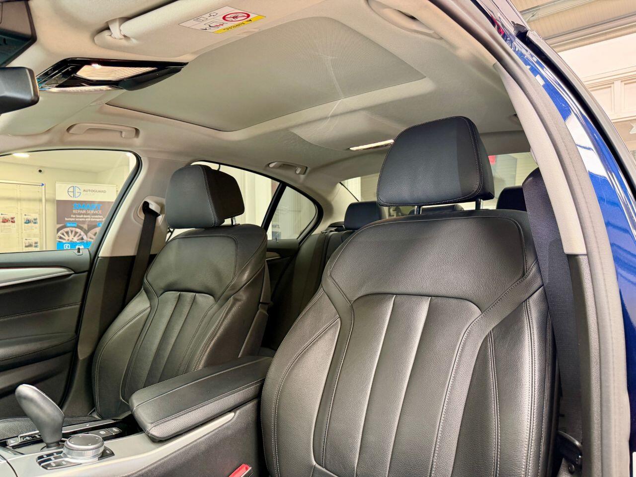 BMW 5 Series view 24