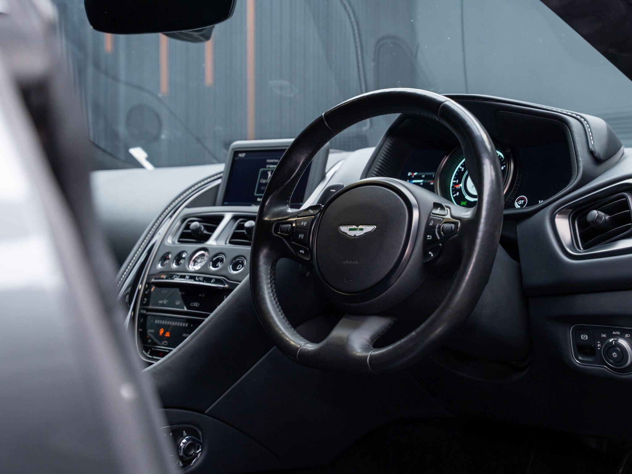 Aston Martin DB11 view 4