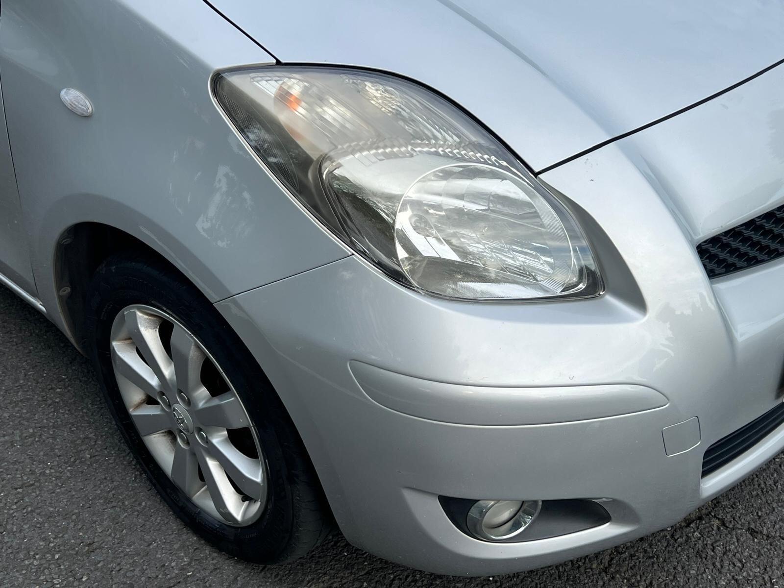 Toyota Yaris view 38