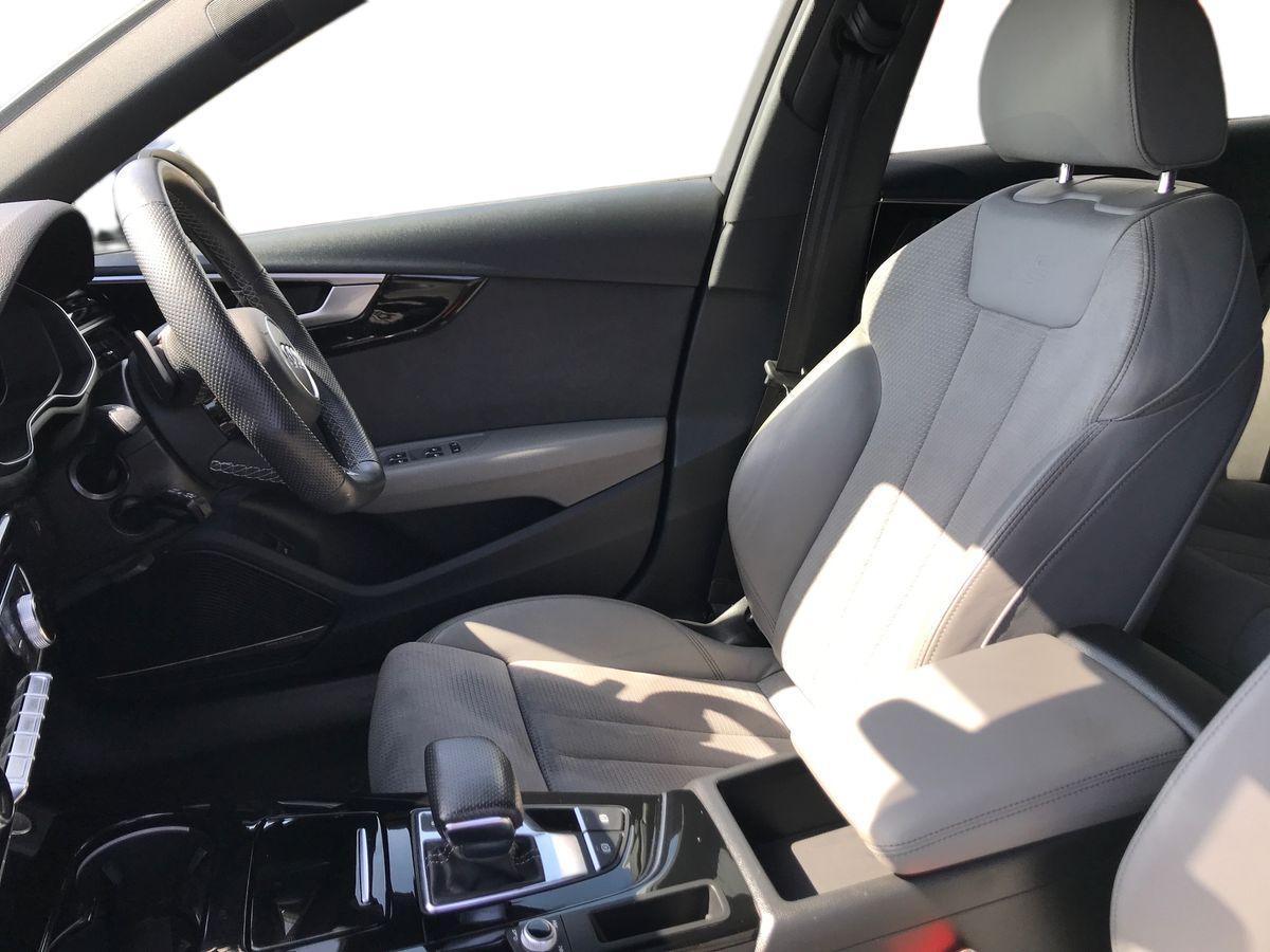 Audi A4 view 6