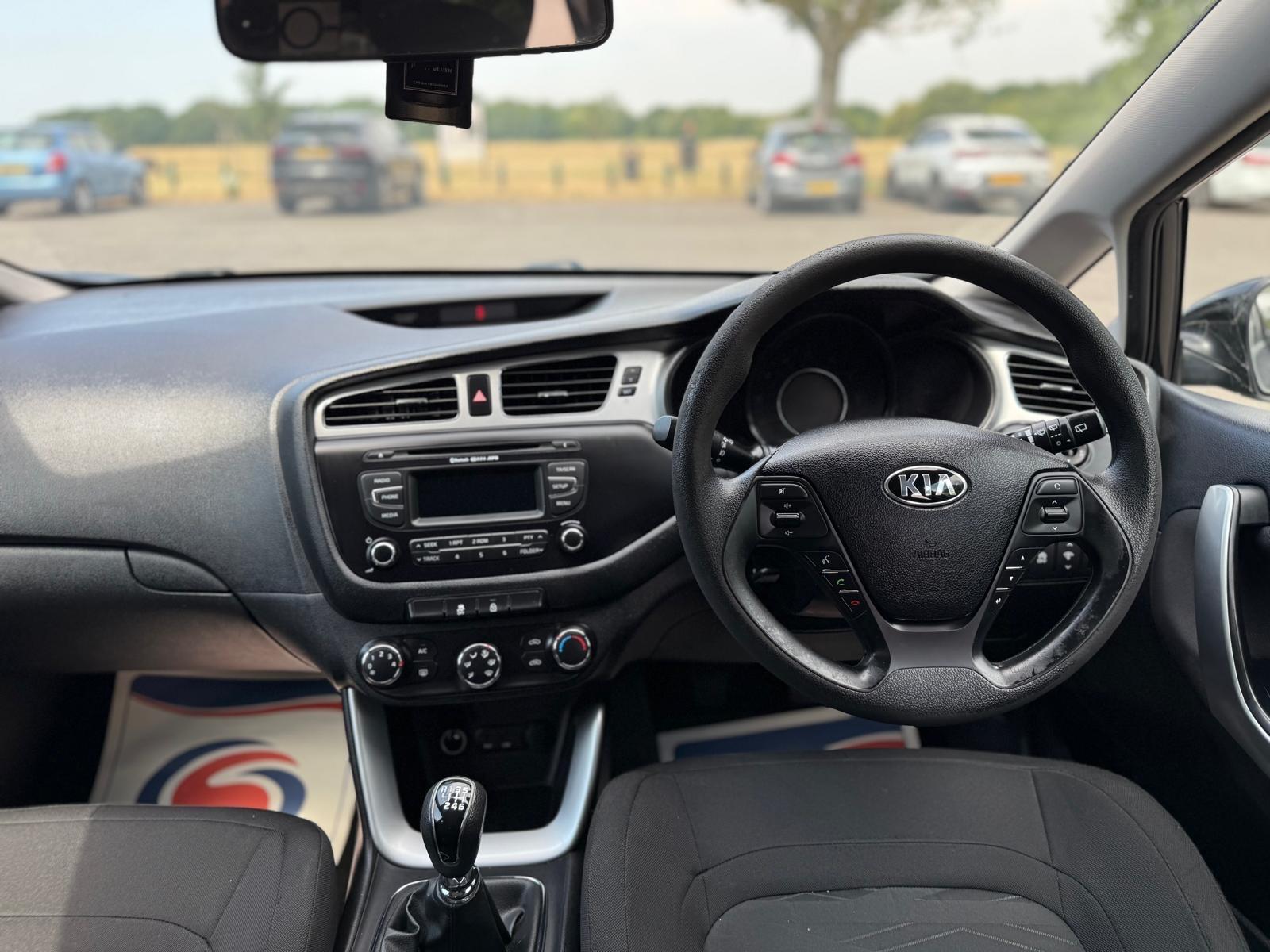 Kia Ceed view 19