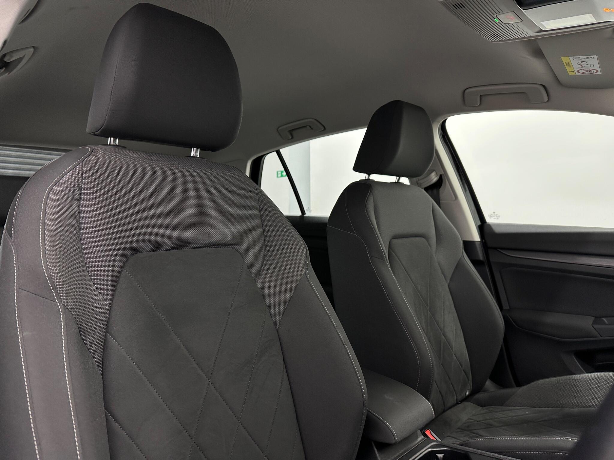 Volkswagen Golf view 33