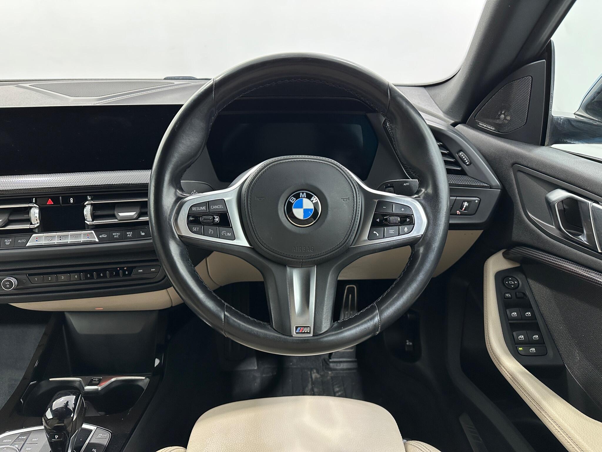BMW 2 Series view 13