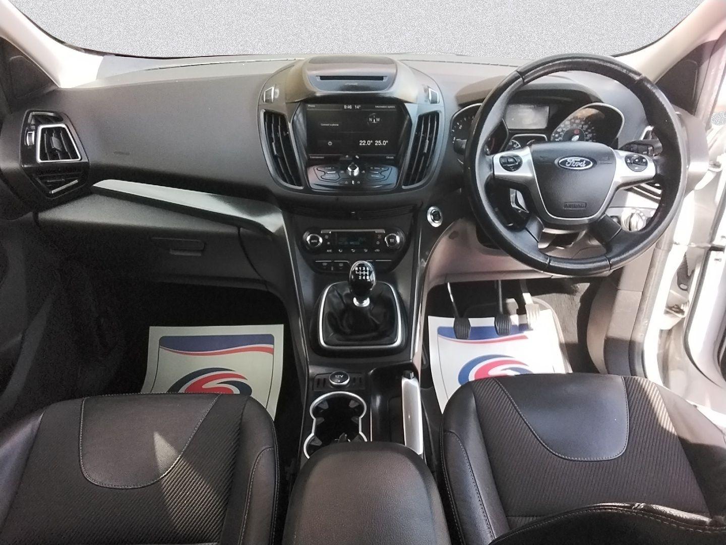 Ford Kuga 2.0 TDCi Titanium 2WD Euro 6 (s/s) 5dr