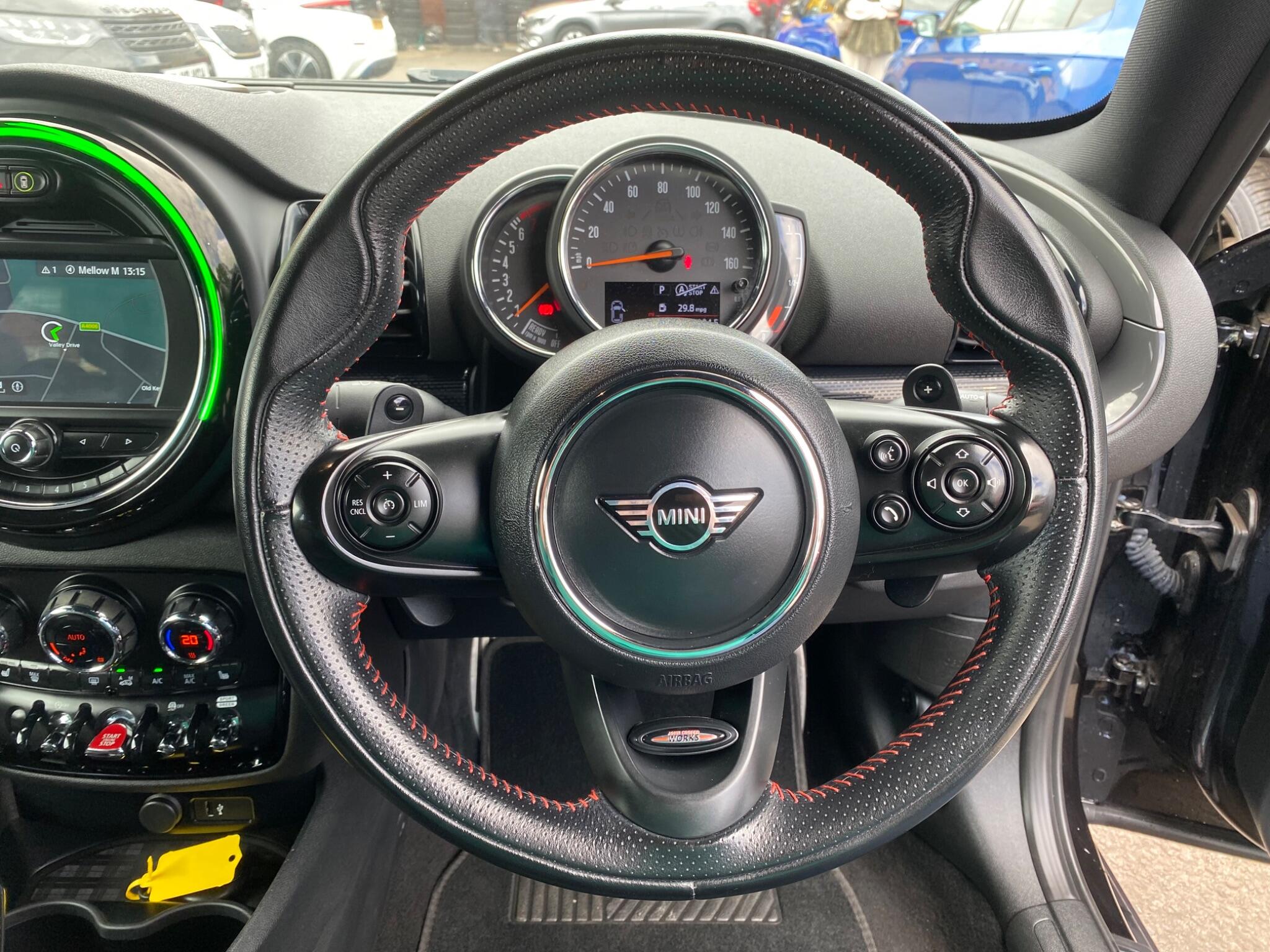 Mini Clubman view 18