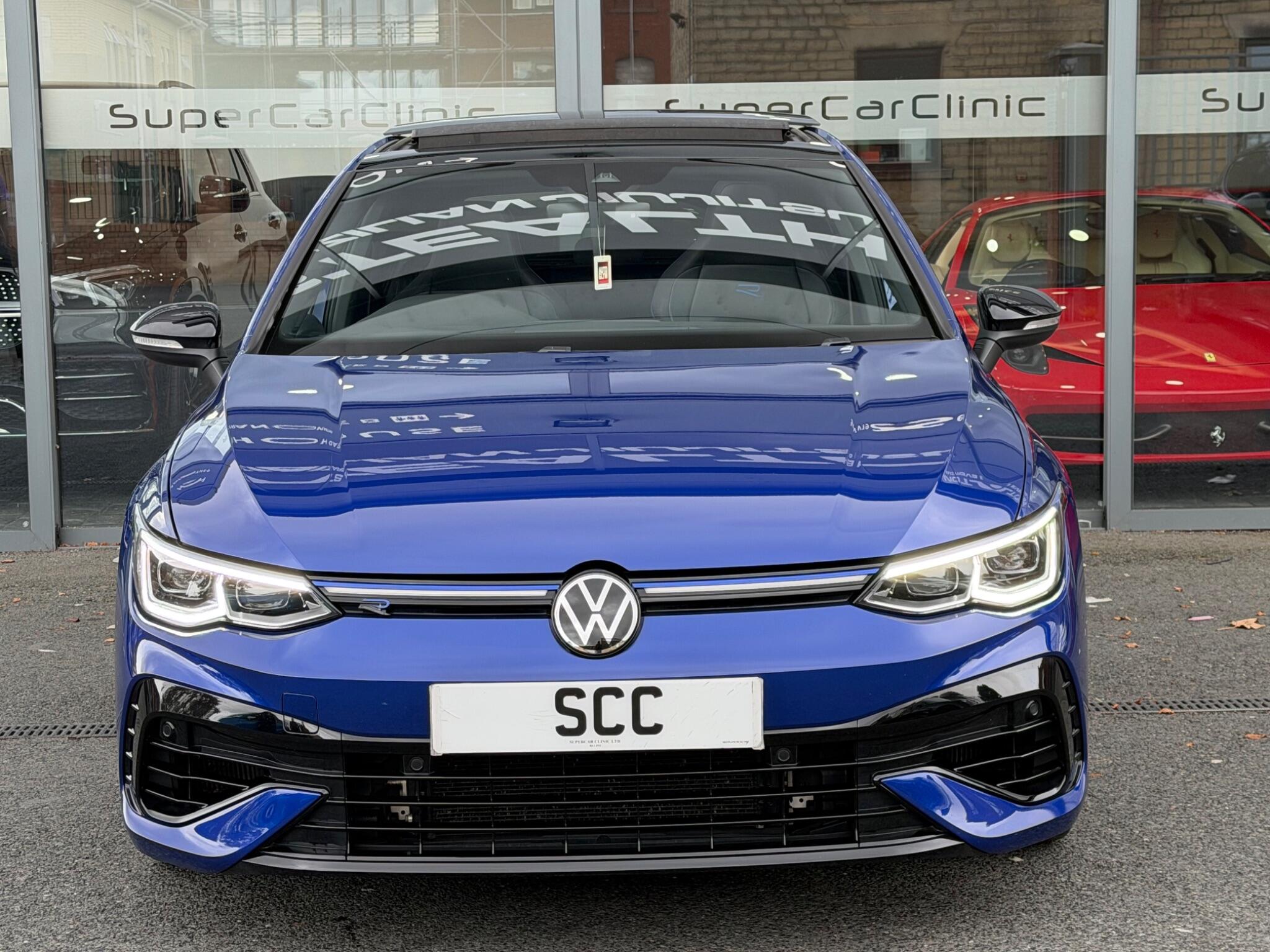 Volkswagen Golf view 4