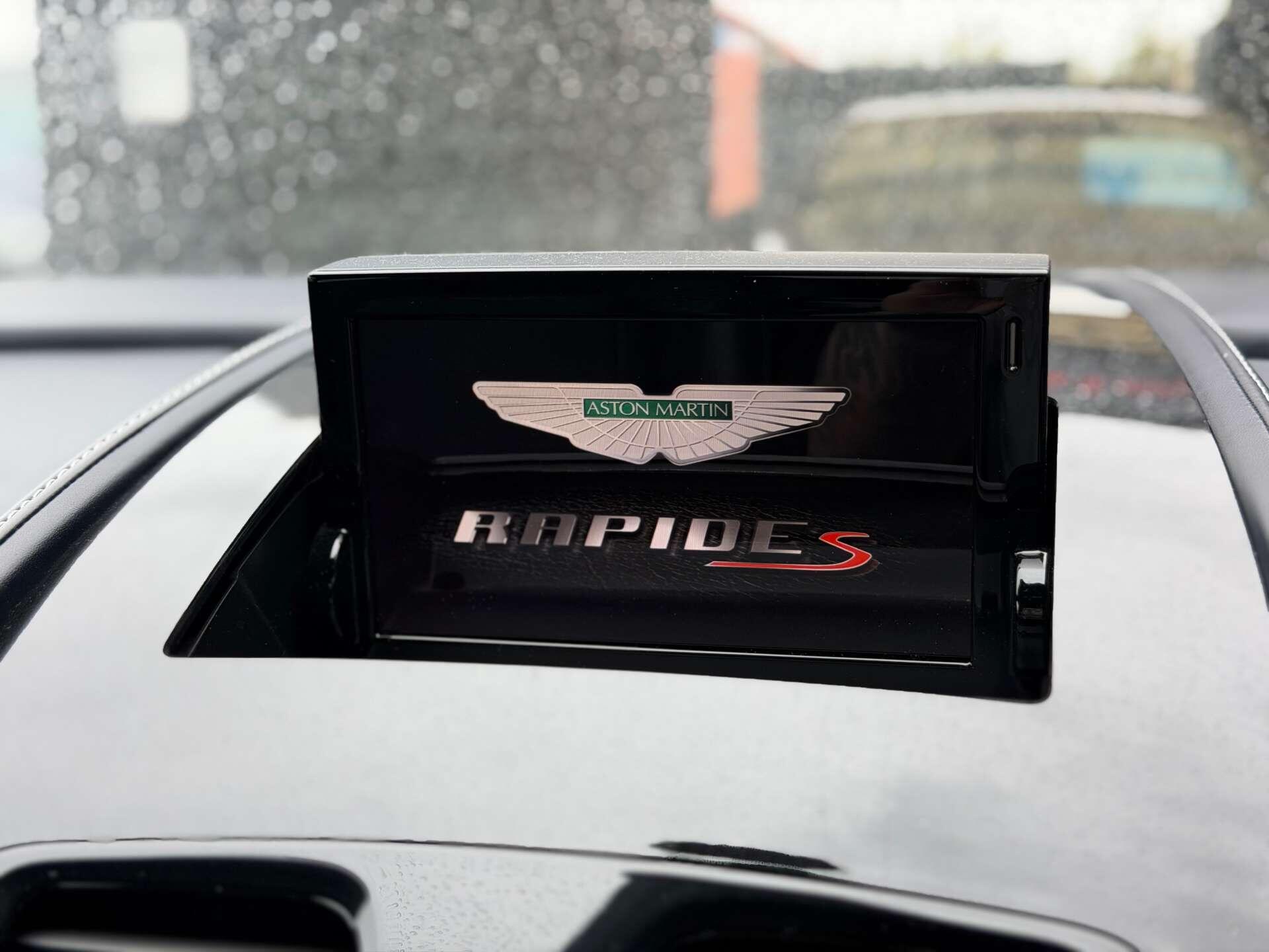 Aston Martin Rapide view 28