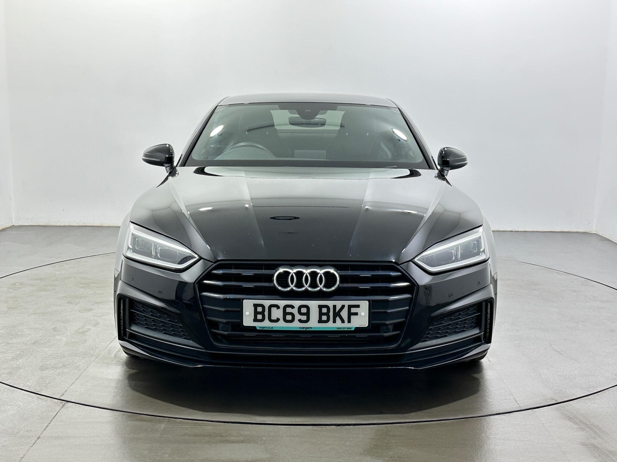Audi A5 view 3