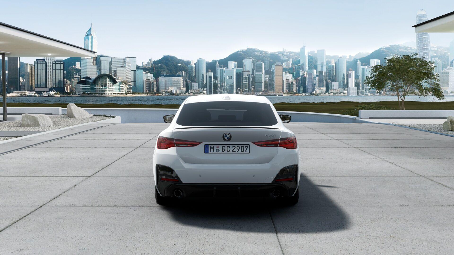 BMW 4 Series view 5