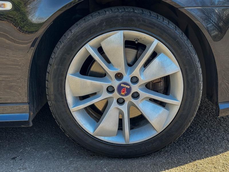 2010 Saab 9-3 2.0T Aero Auto Euro 4 2dr • 56,846 miles image 40