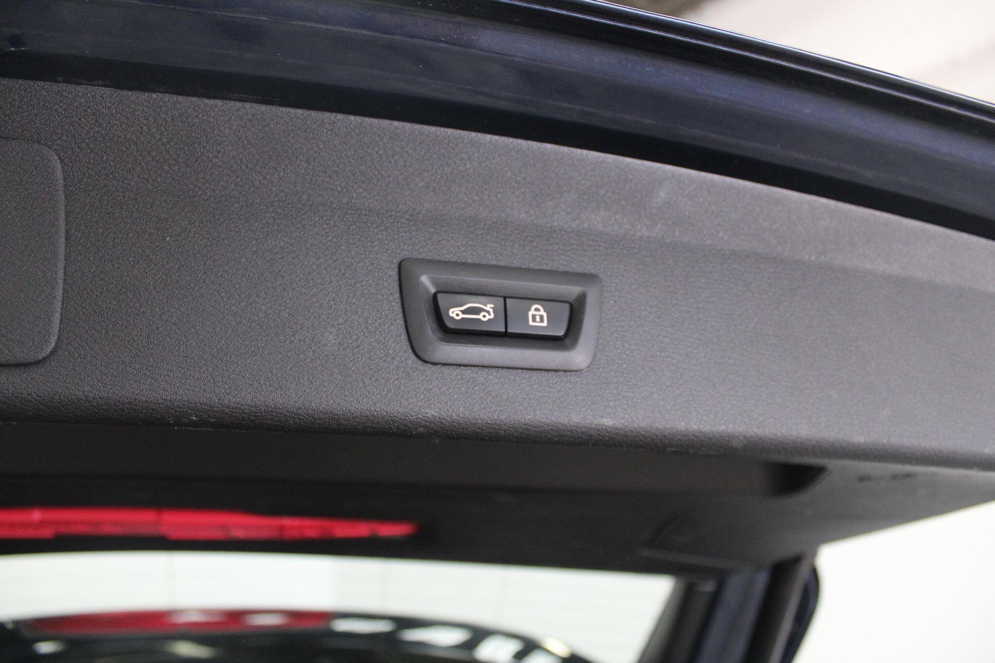 BMW X1 view 24