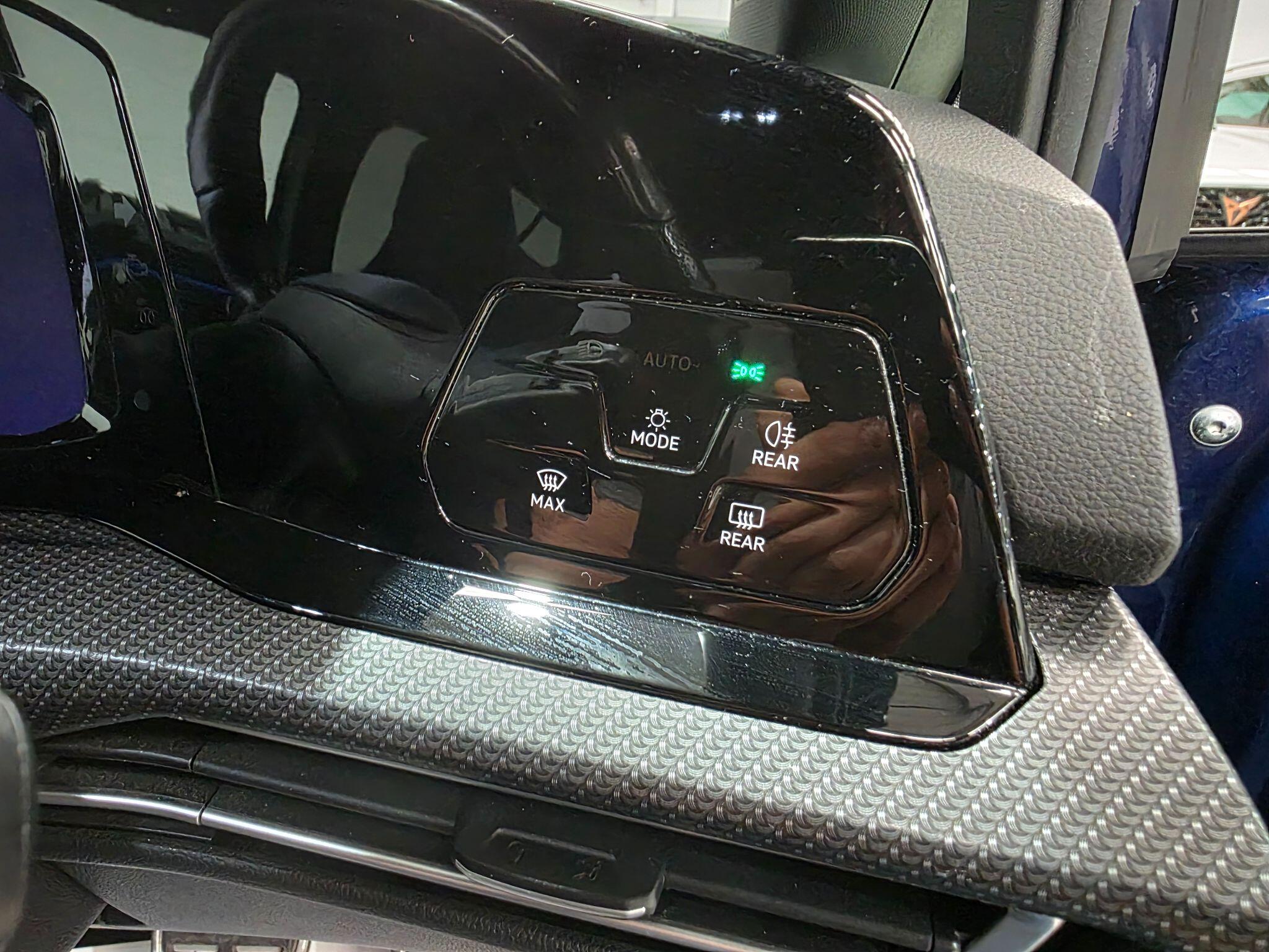 Volkswagen Golf view 13