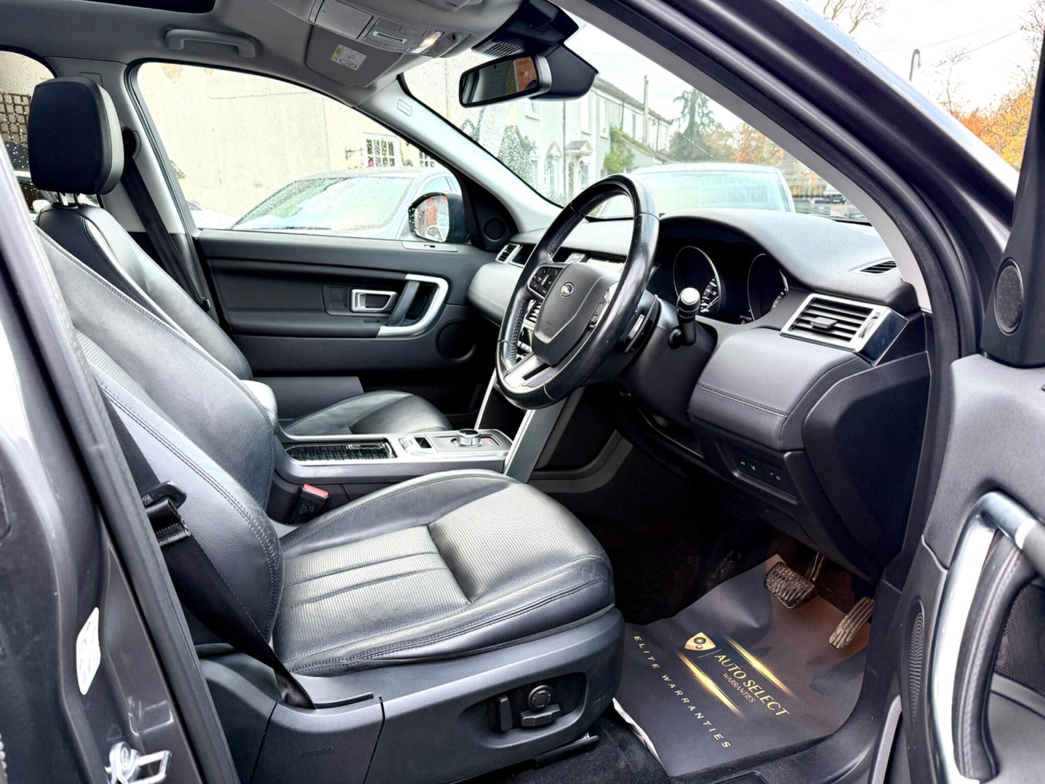 2015 Land Rover Discovery Sport 2.0 TD4 HSE Auto 4WD Euro 6 (s/s) 5dr • 86,302 miles image 24