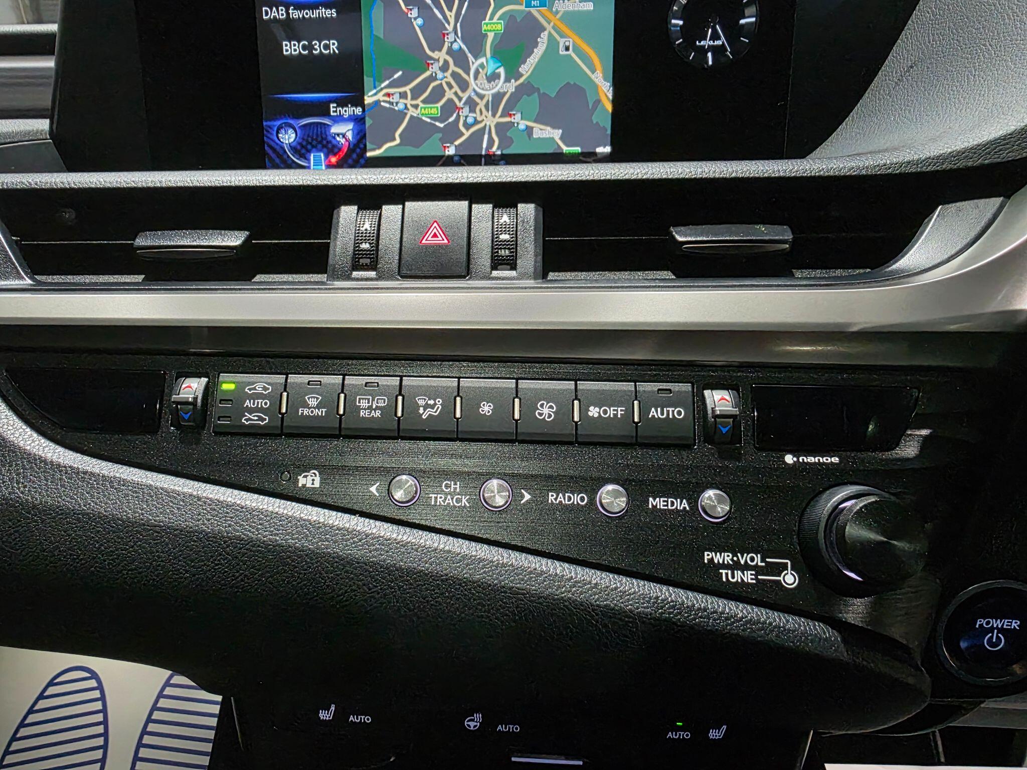 Lexus Es view 10