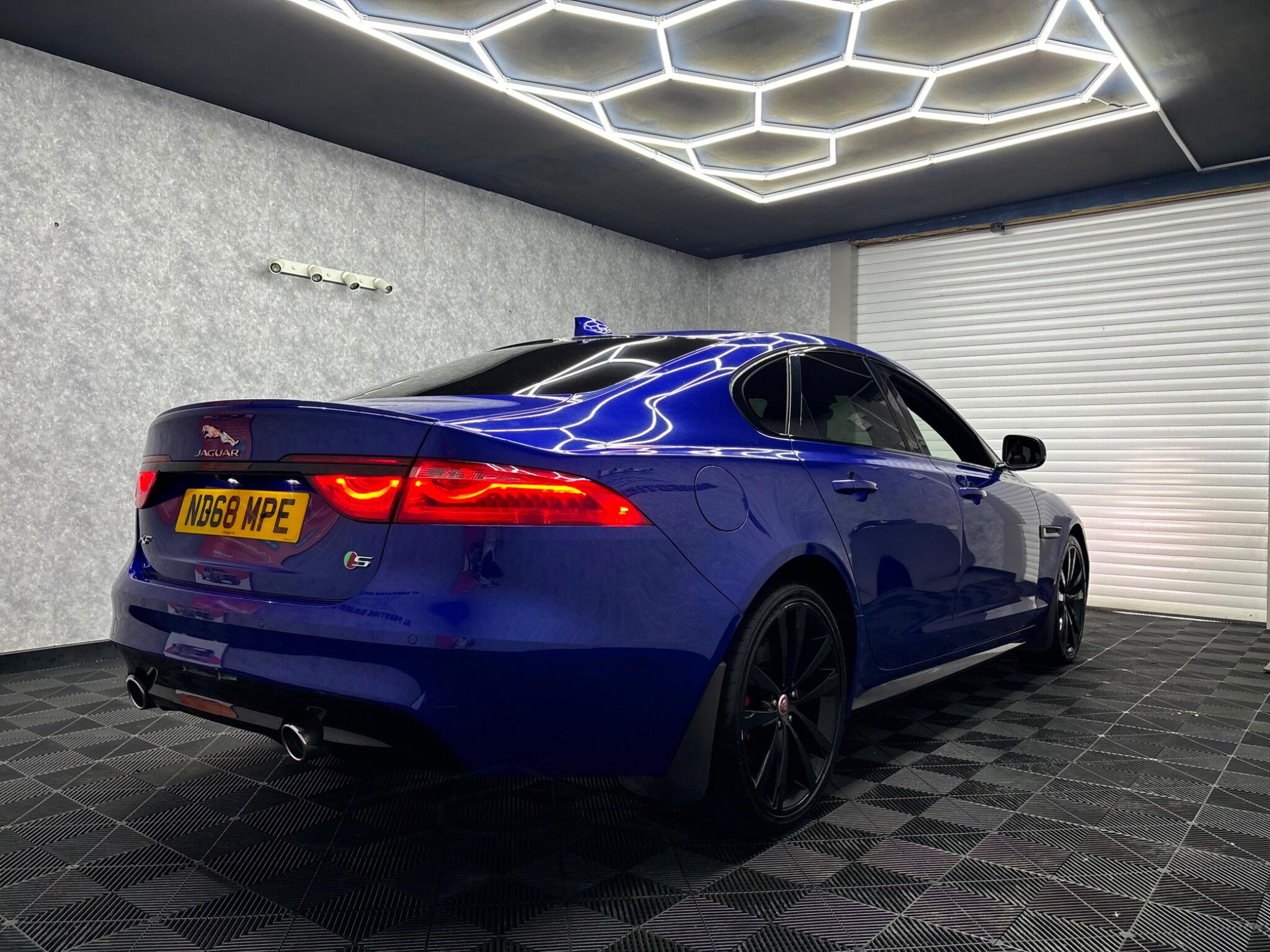 Jaguar XF view 2