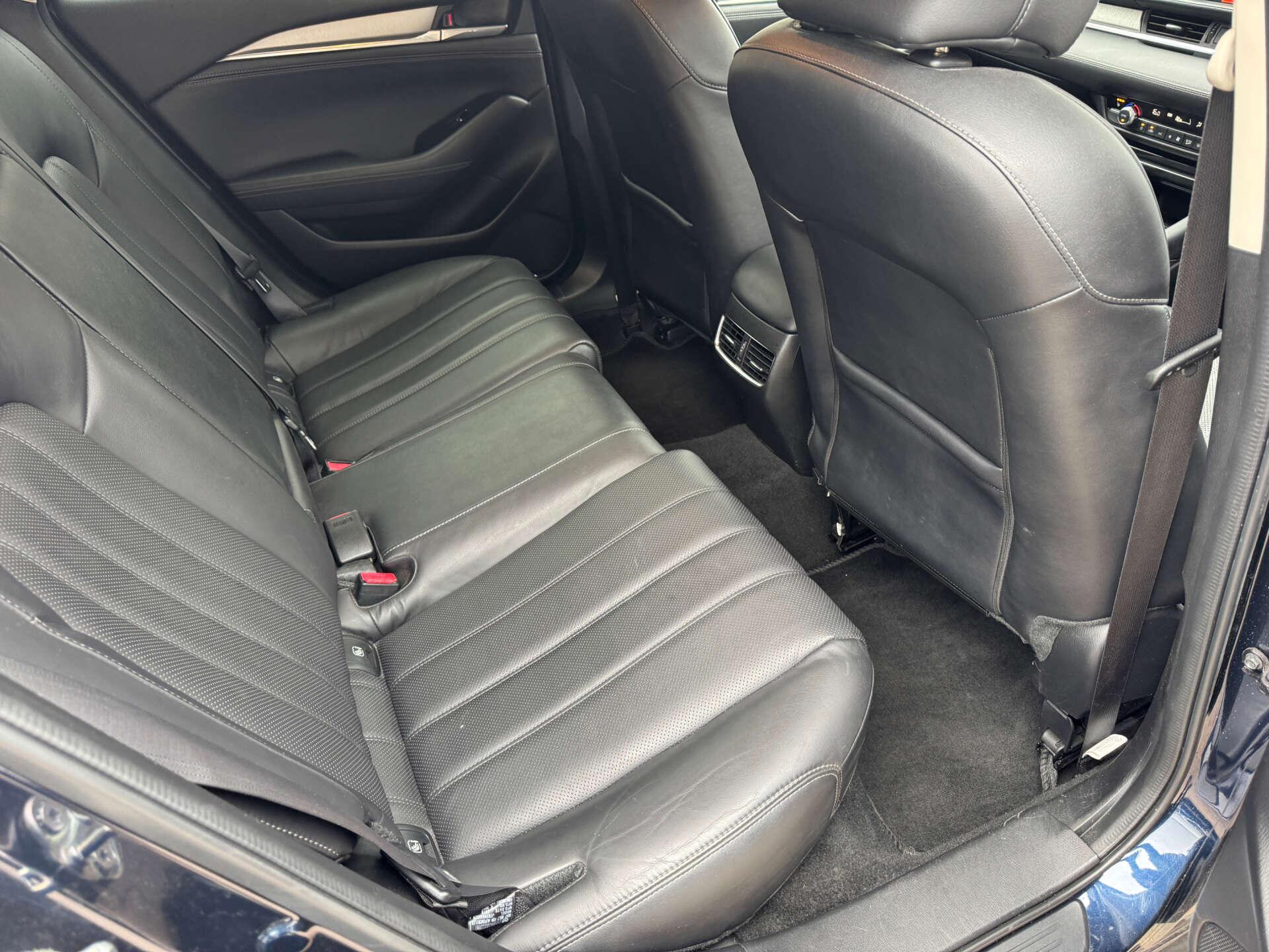 Mazda Mazda6 view 20