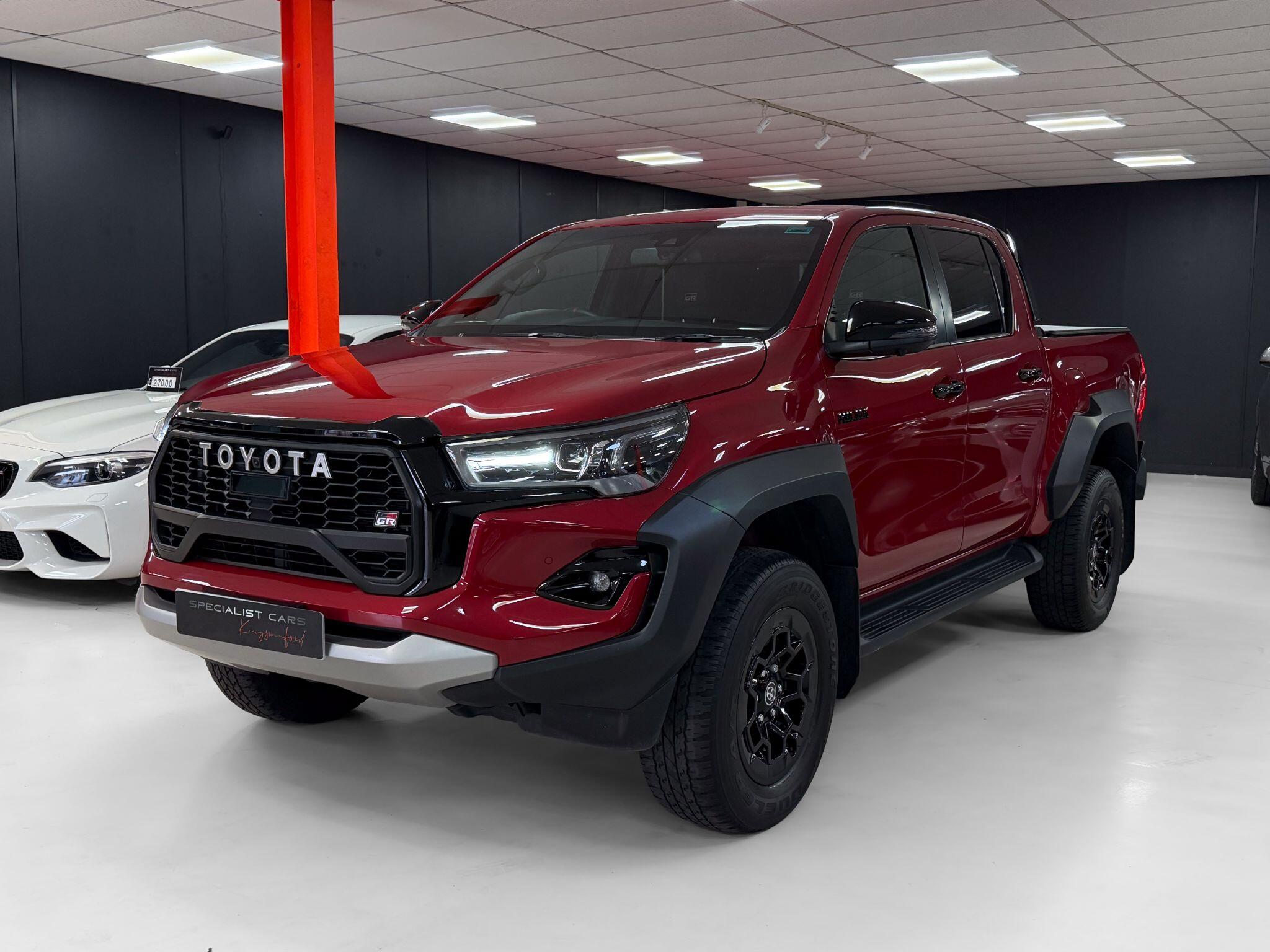 Toyota Hilux view 10