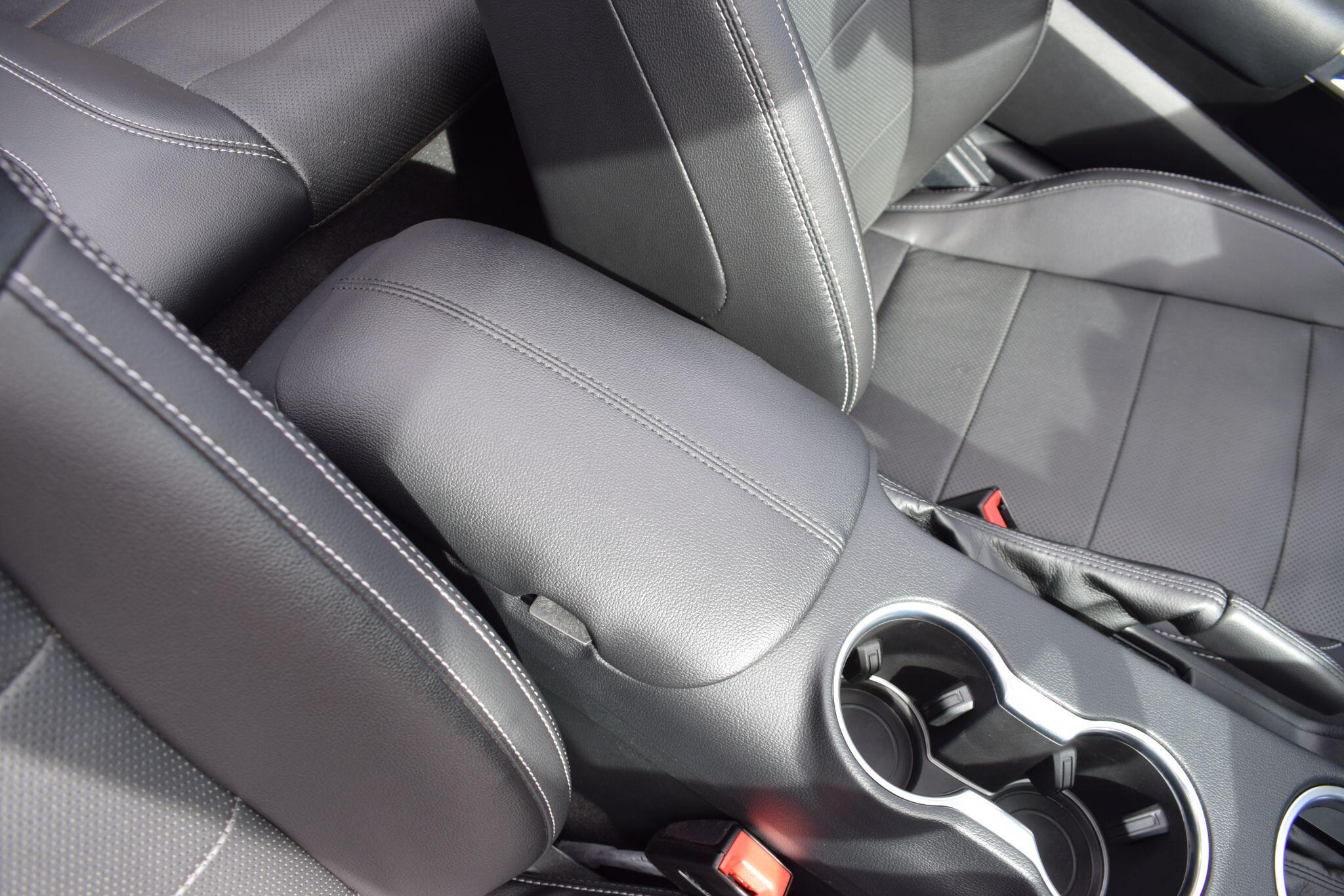 Ford Mustang view 15