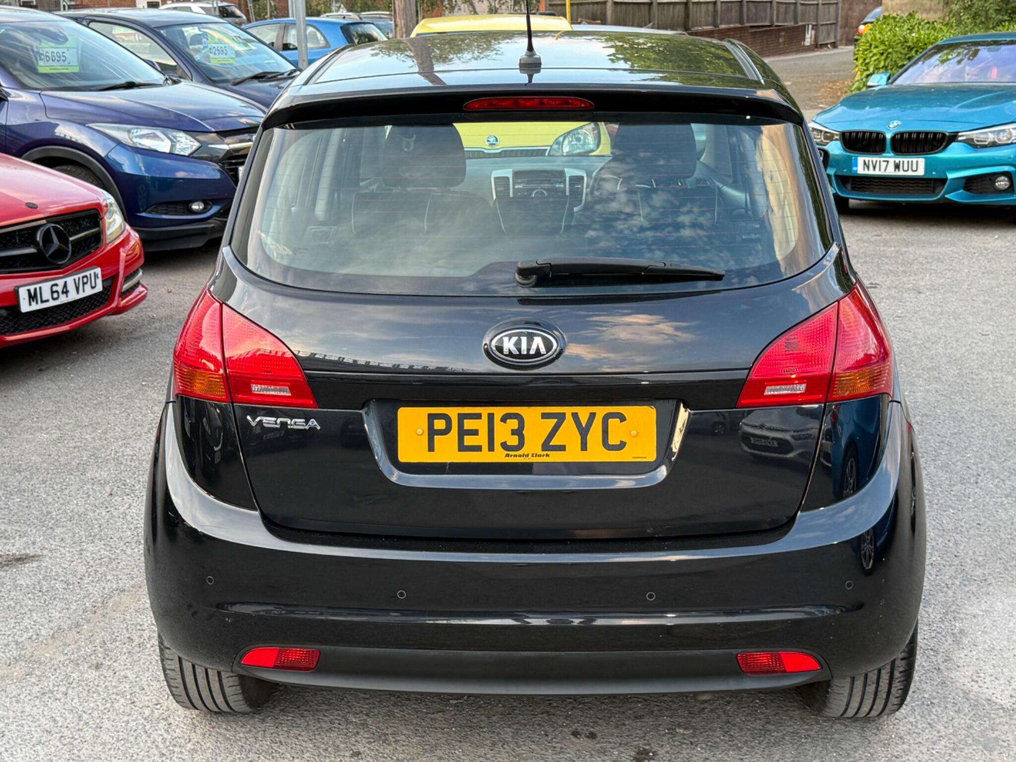 Kia Venga - Image 16