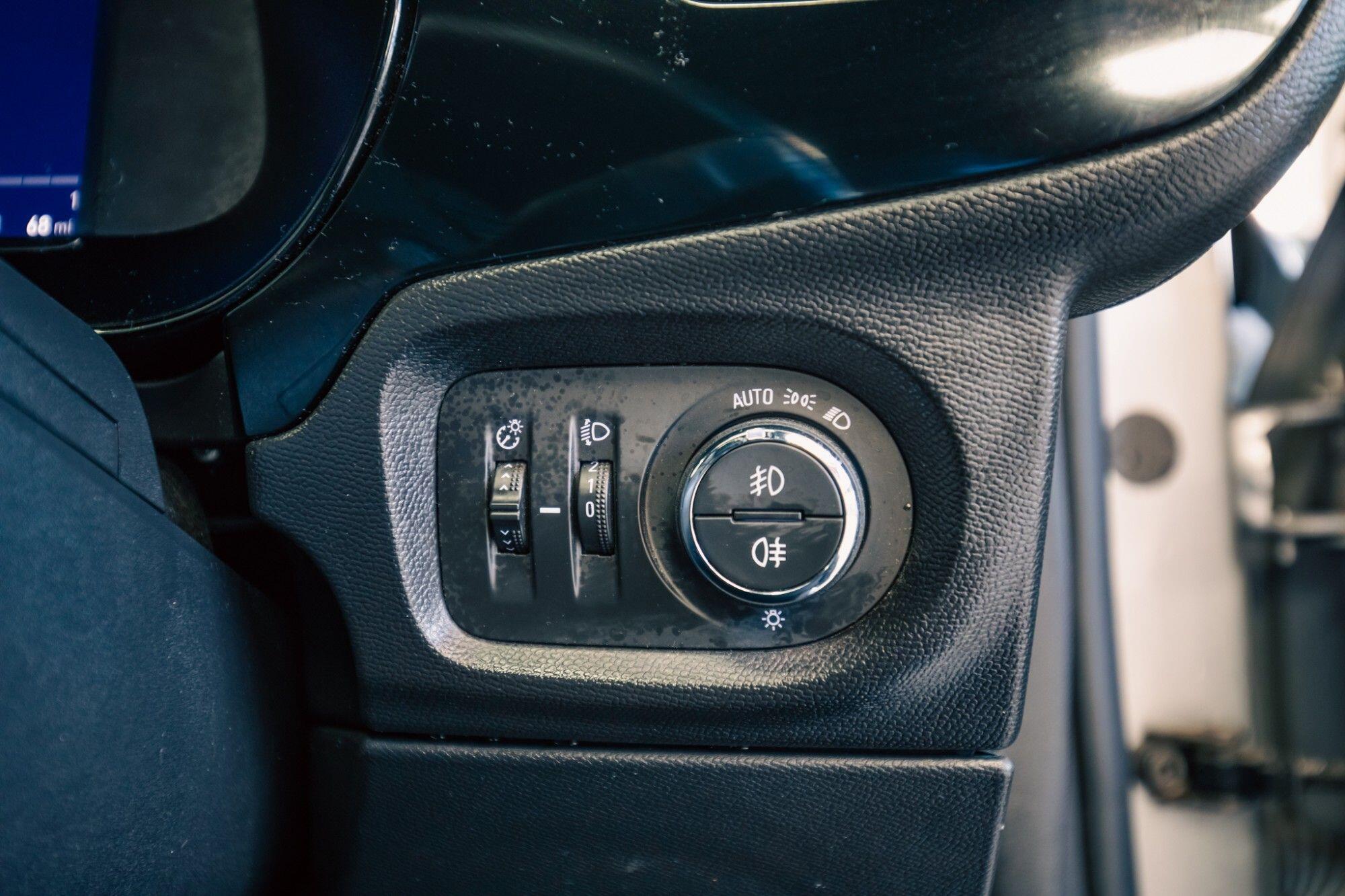 Vauxhall Corsa view 15