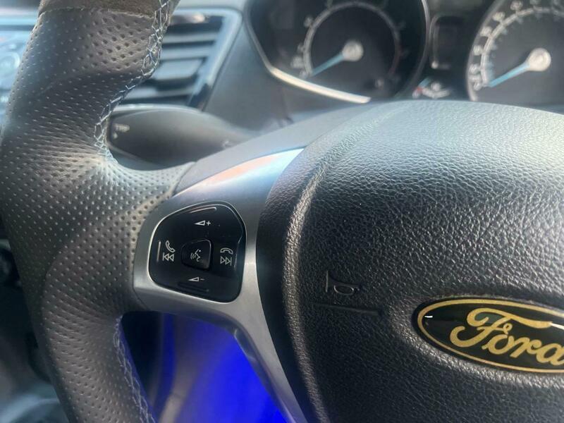 2016 Ford Fiesta 1.0T EcoBoost Zetec Euro 6 (s/s) 3dr • 83,190 miles image 22
