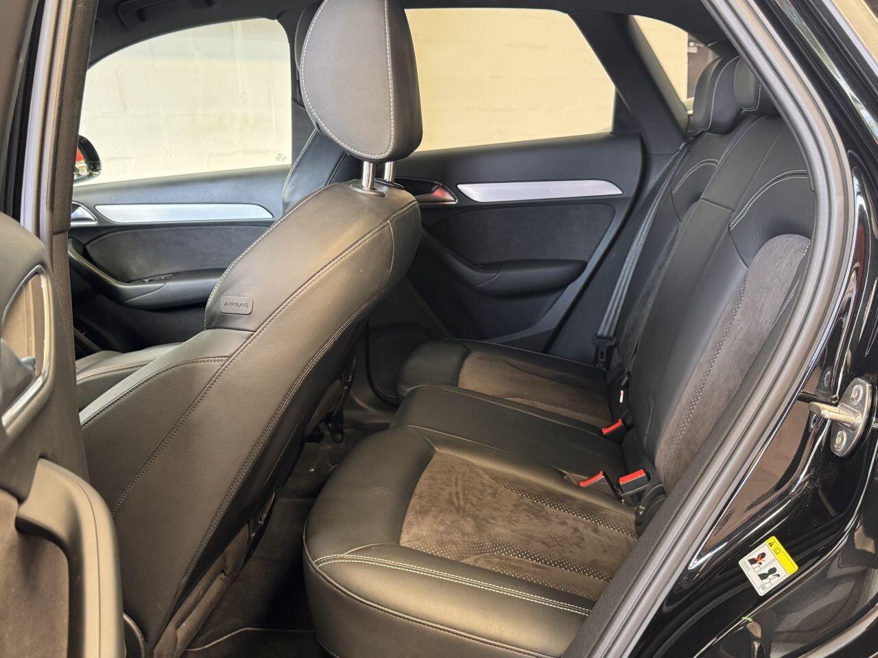 Audi Q3 view 59