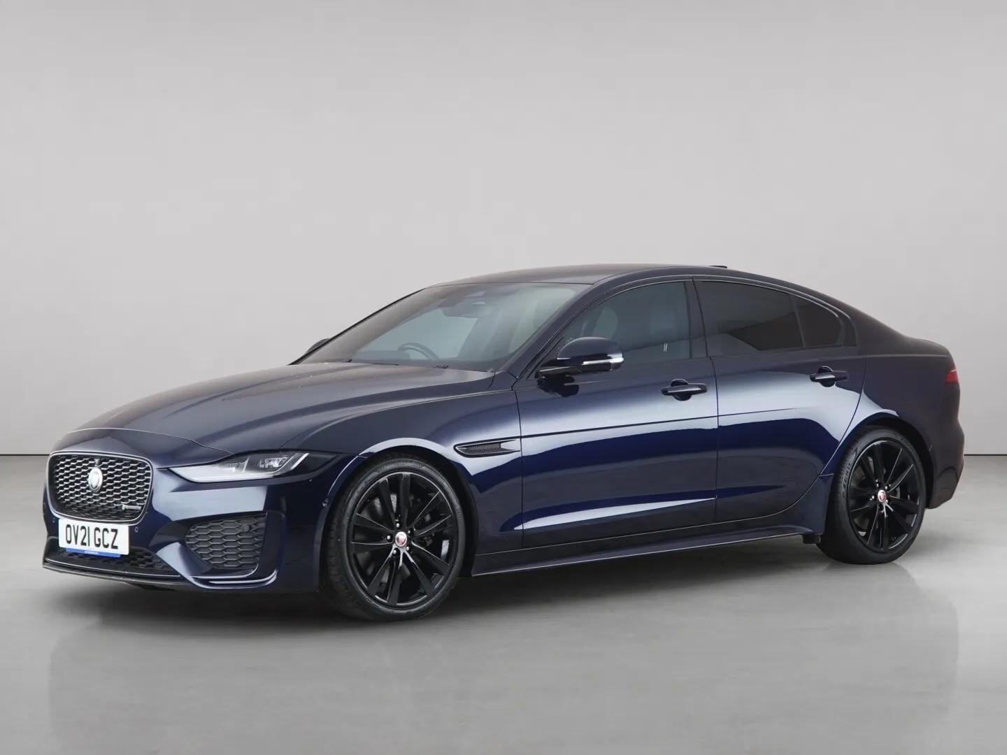 Jaguar Xe view 2
