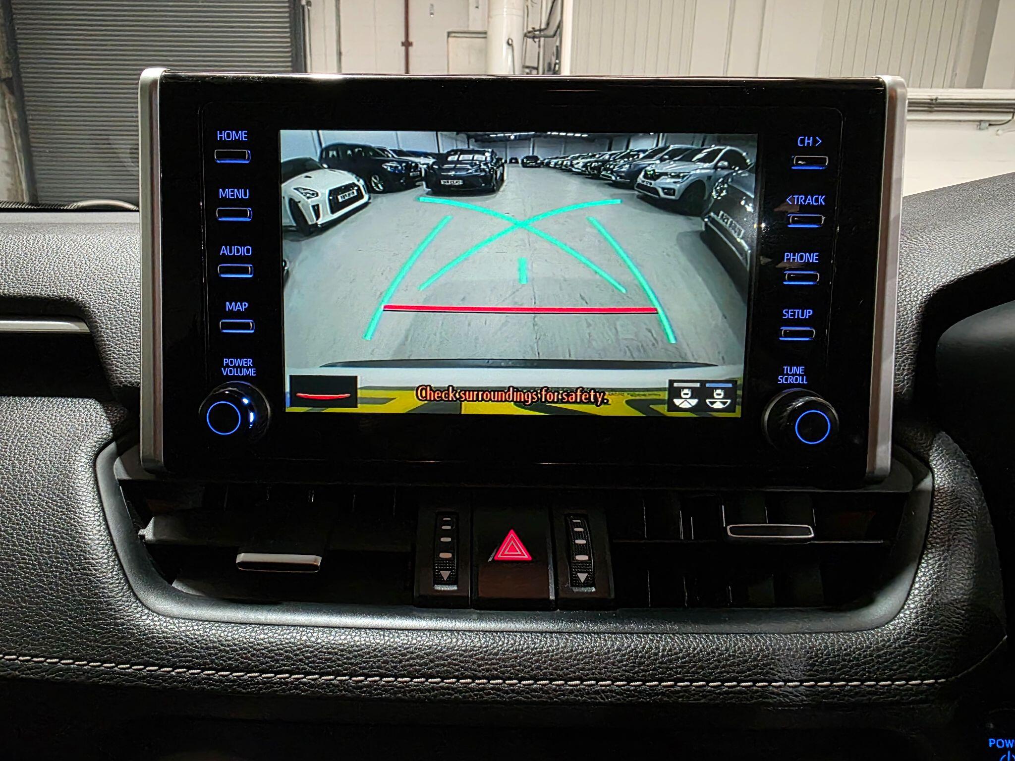 Toyota Rav4 view 8
