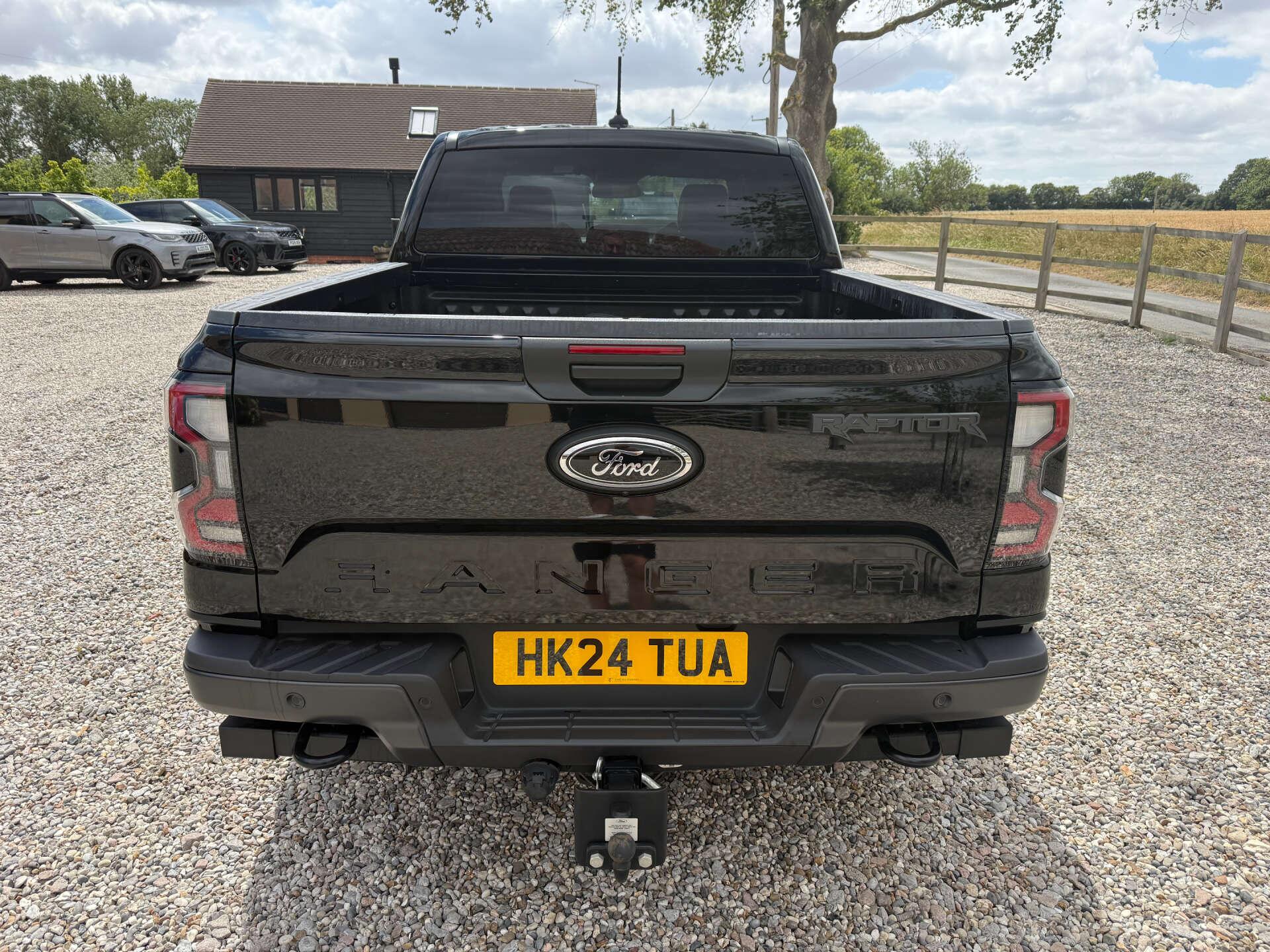 Ford Ranger view 8