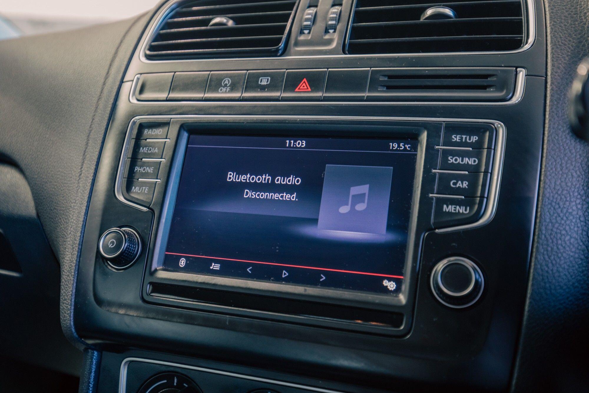 Volkswagen Polo view 17