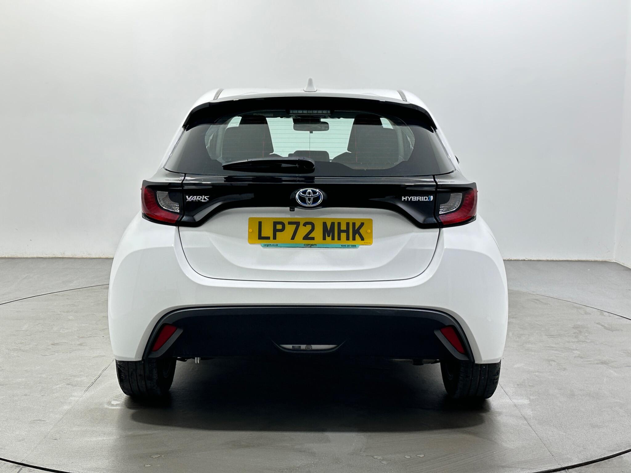 Toyota Yaris view 7