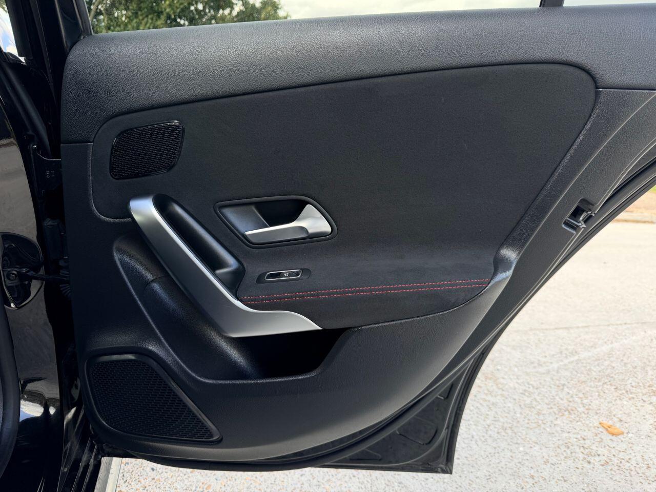 Mercedes-Benz A Class view 18