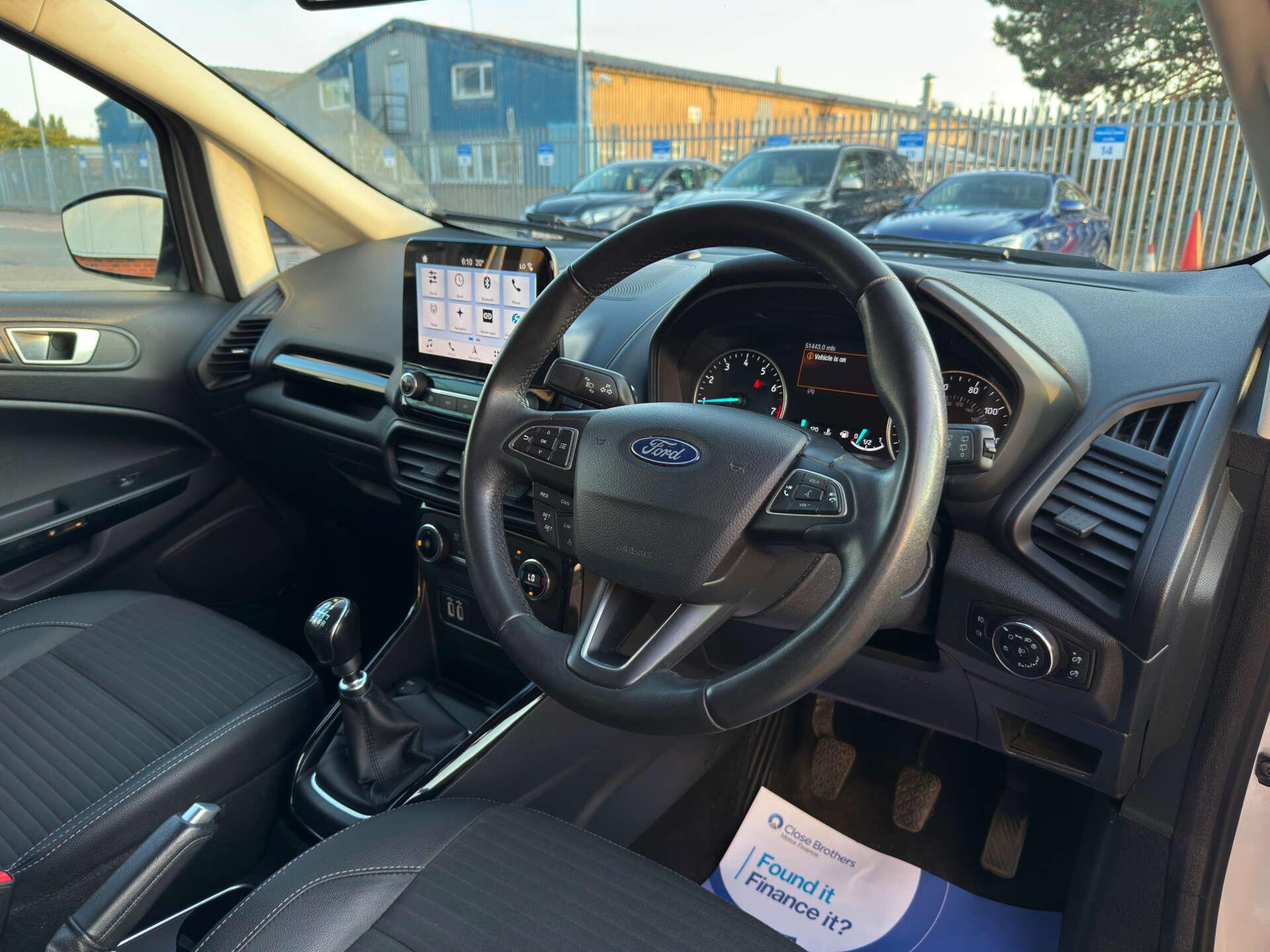 Ford Ecosport view 11