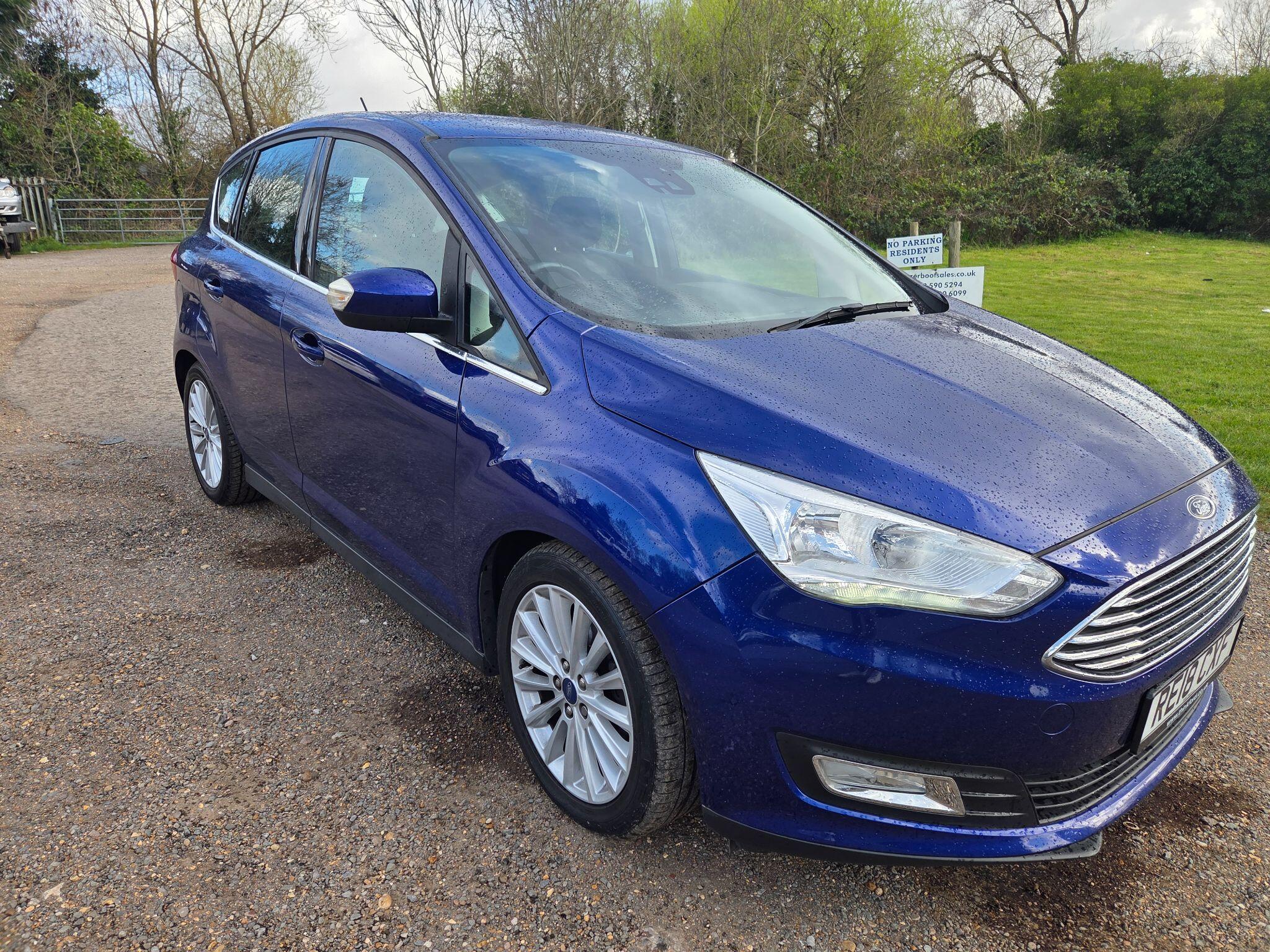 Ford C-Max view 5