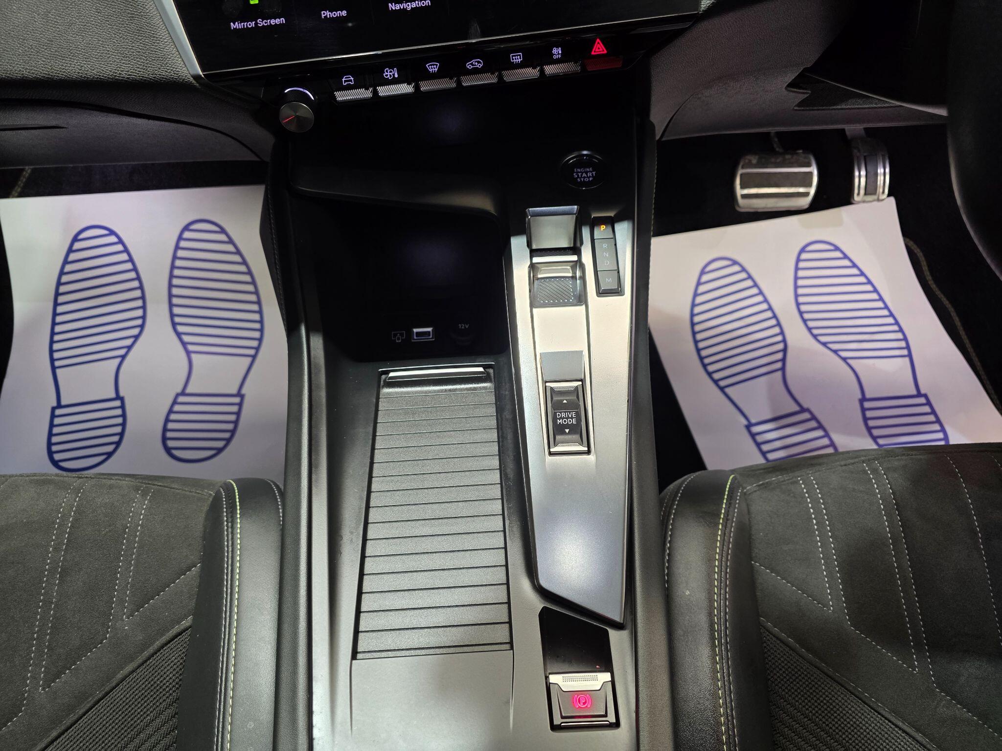 Peugeot 408 view 10