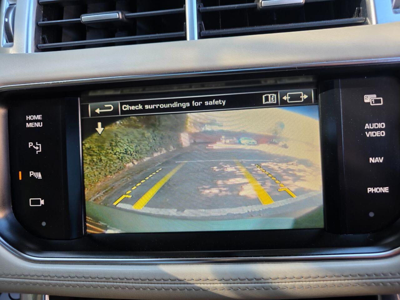 Land Rover Range Rover Sport view 37
