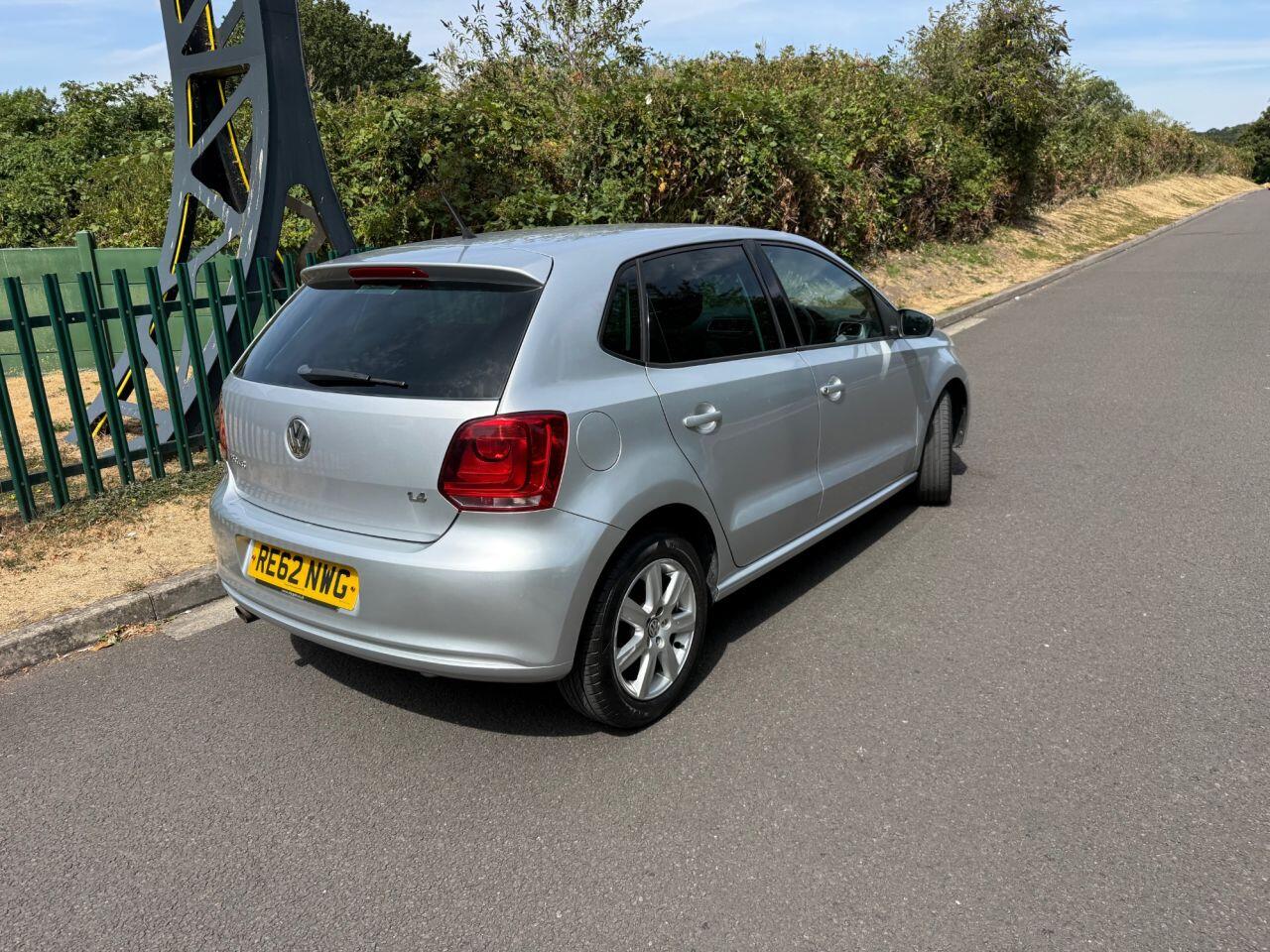Volkswagen Polo view 14