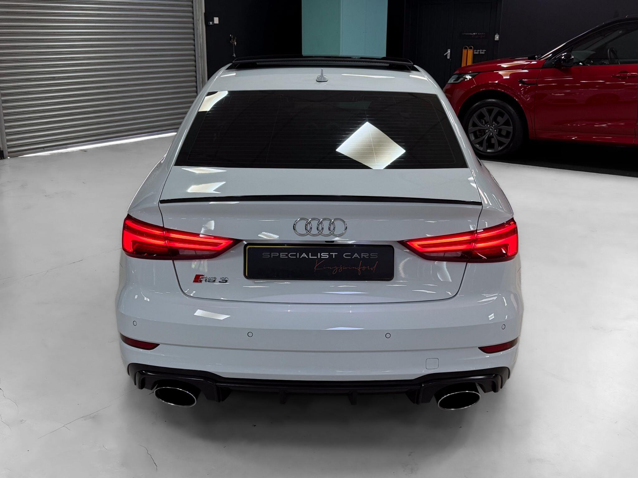 Audi RS3 view 17