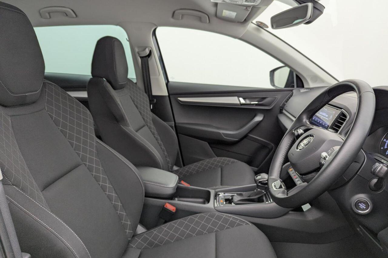 Skoda Karoq view 3