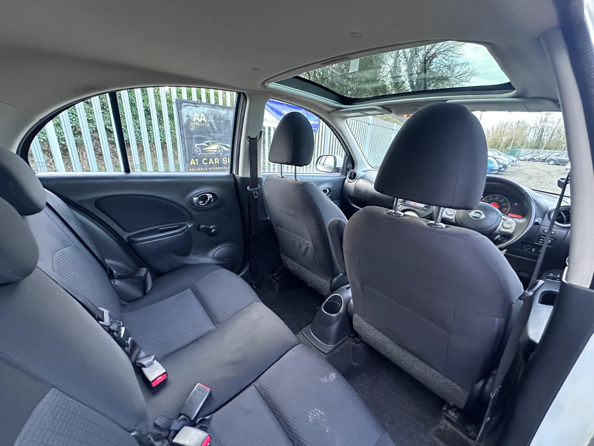 2012 Nissan Micra image 24