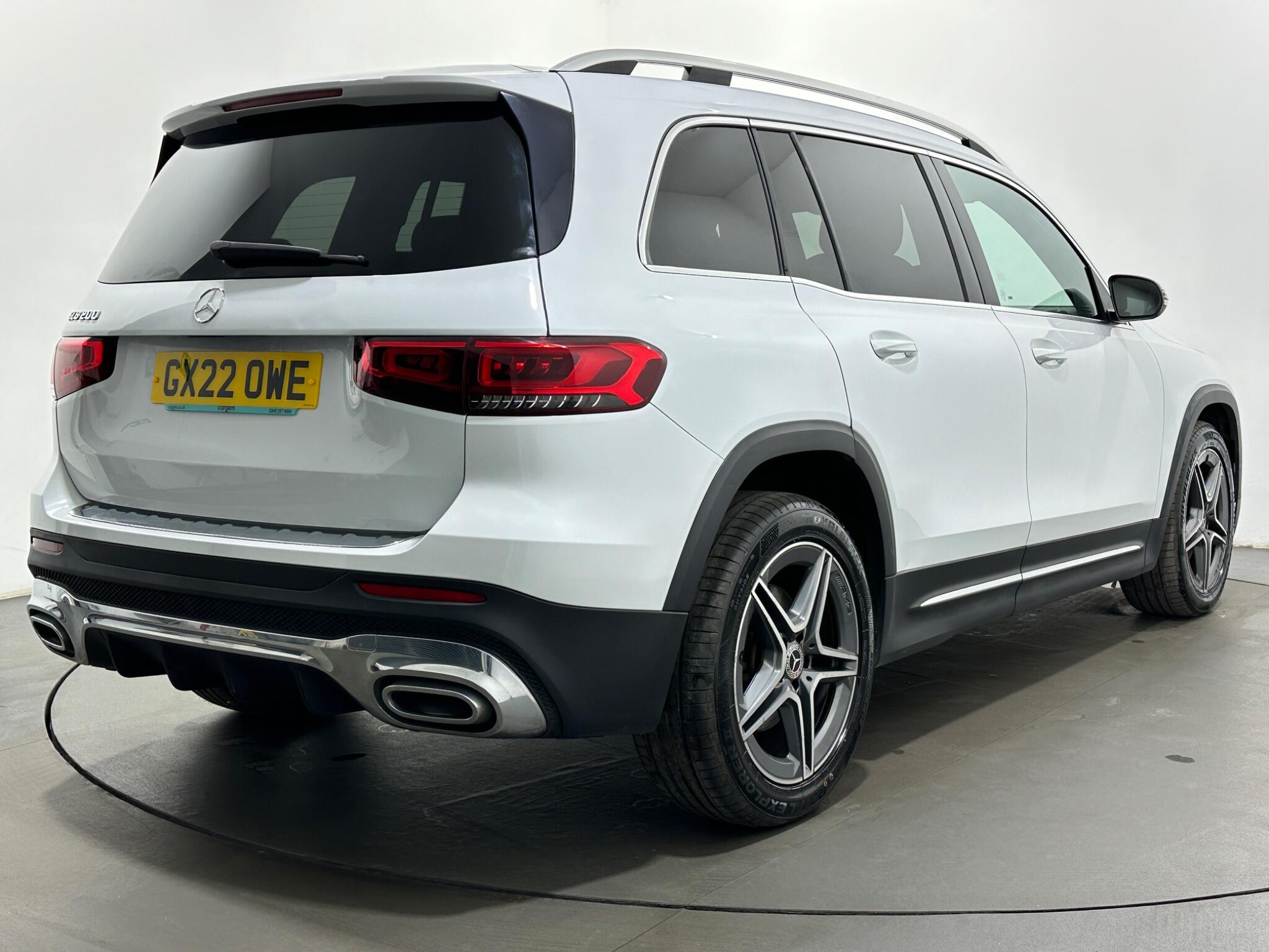 Mercedes-Benz GLB view 51
