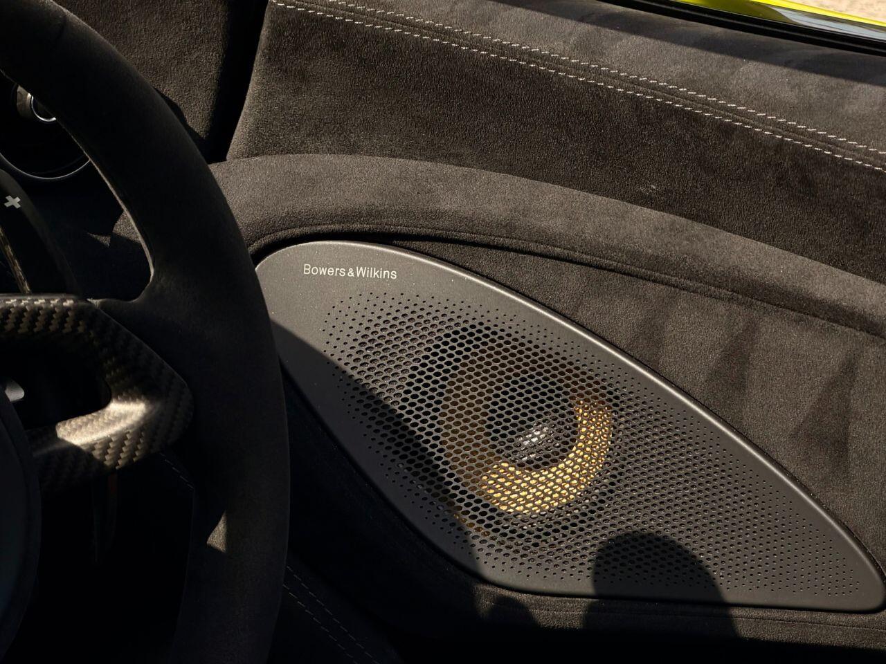 McLaren 600LT view 36