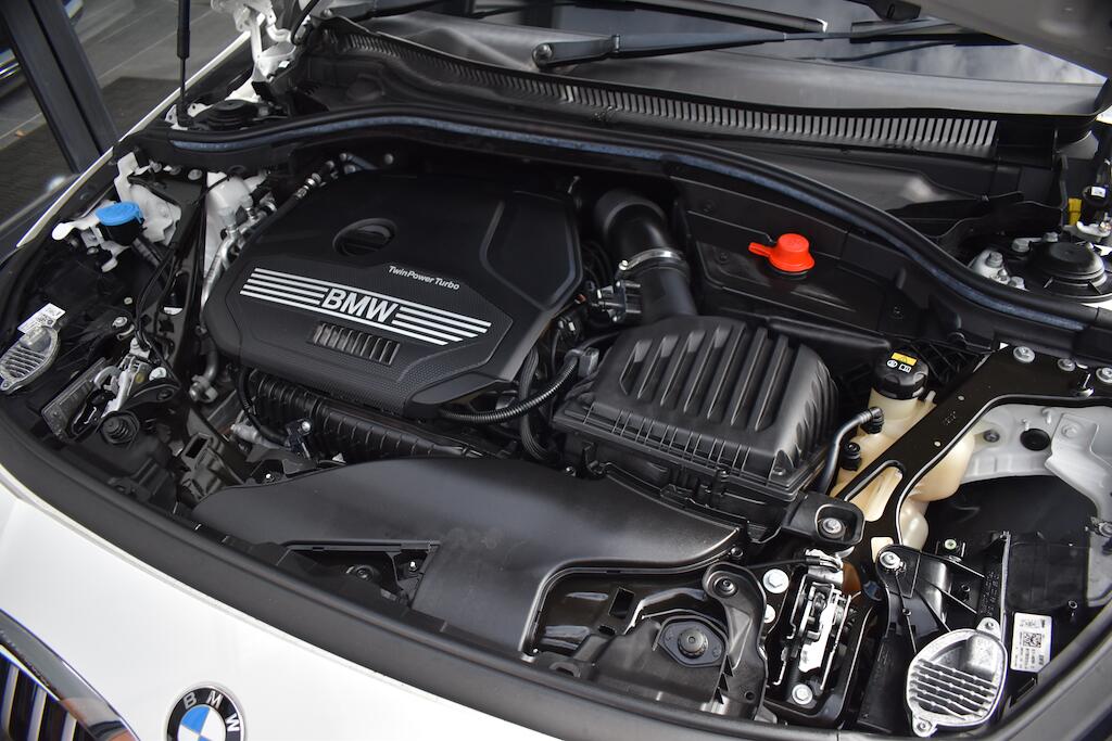 BMW 1 Series view 70