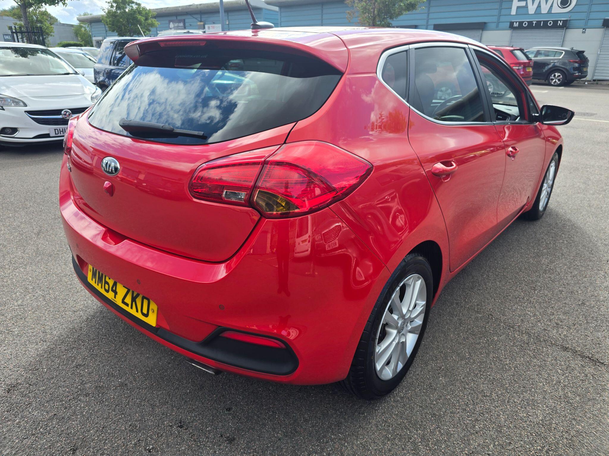 Kia Ceed view 10