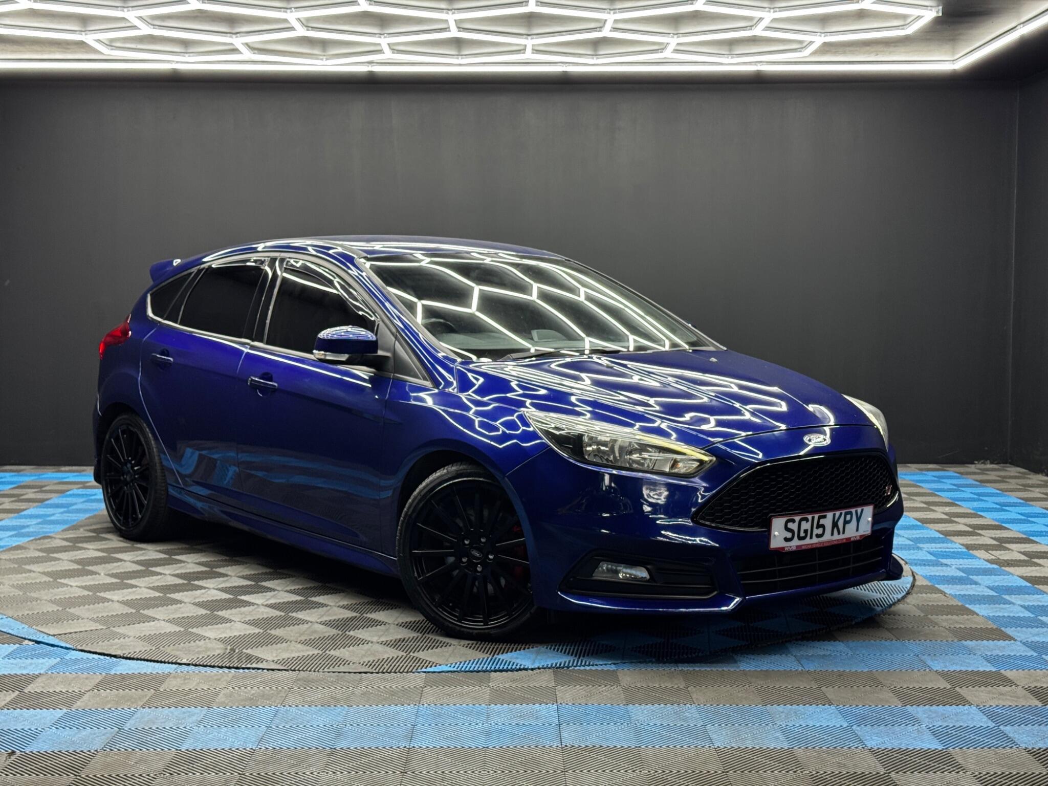 2015 Ford Focus in Blue for sale